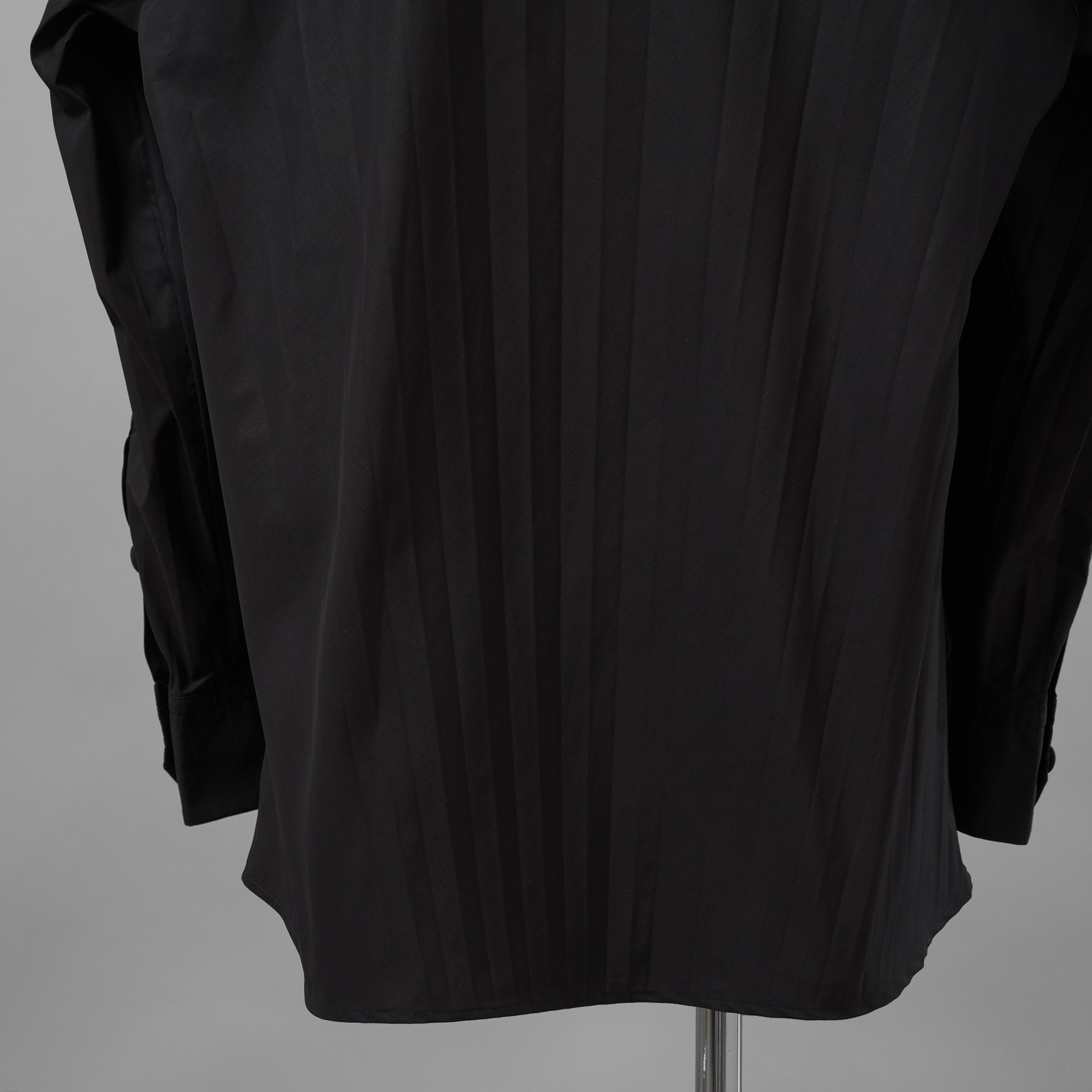 VALENTINO ヴァレンティノ / 美品 23SS Tech Nylon Oversize Shirt 長袖シャツ / 2V0ABX955ET / size S (BLACK)