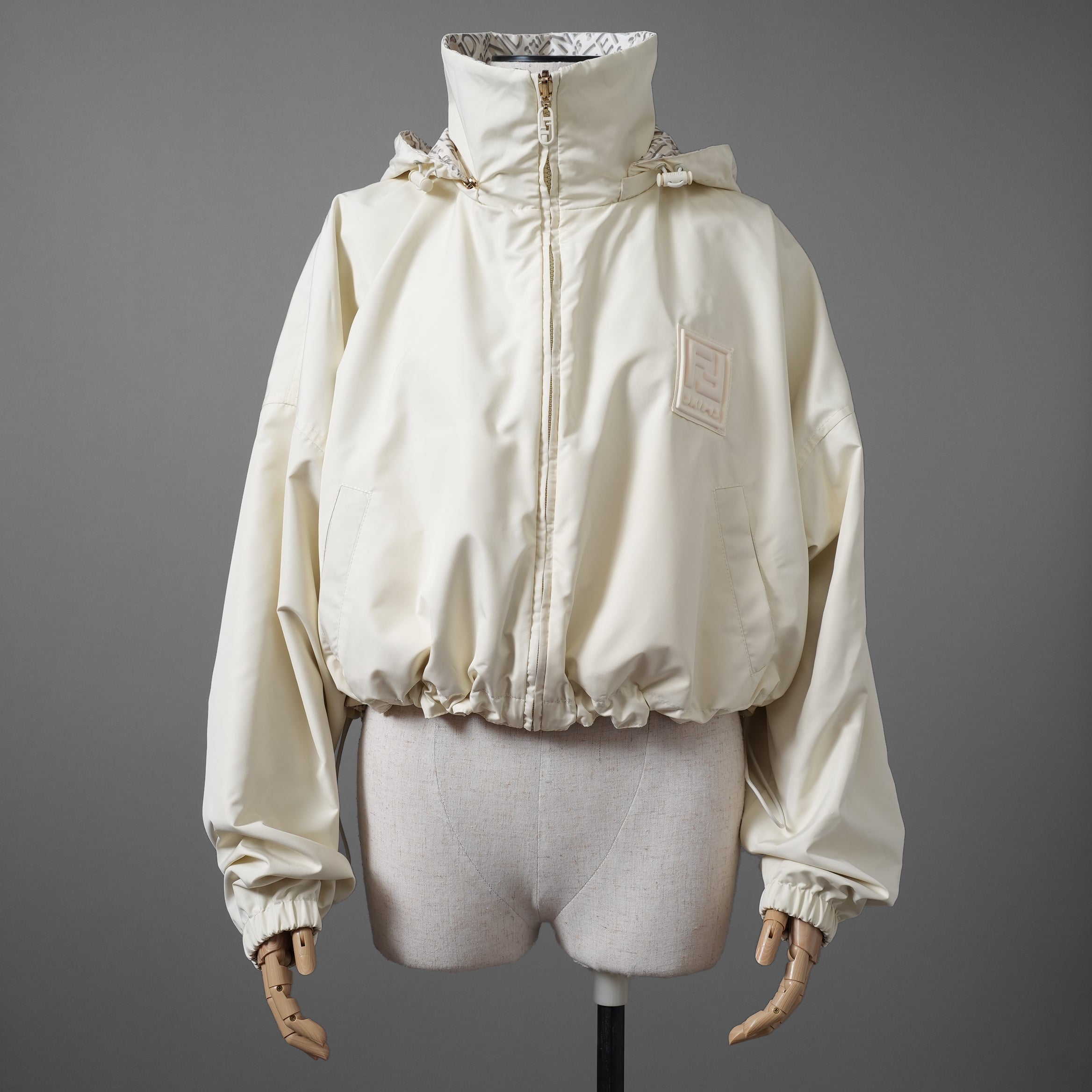 Fendi x SKIMS フェンディ / 22SS Reversible Cropped Windbreaker 総柄 リバーシブル クロップド ウインドブレーカー / FAN063 AGNG / size M (WHITE) レディース