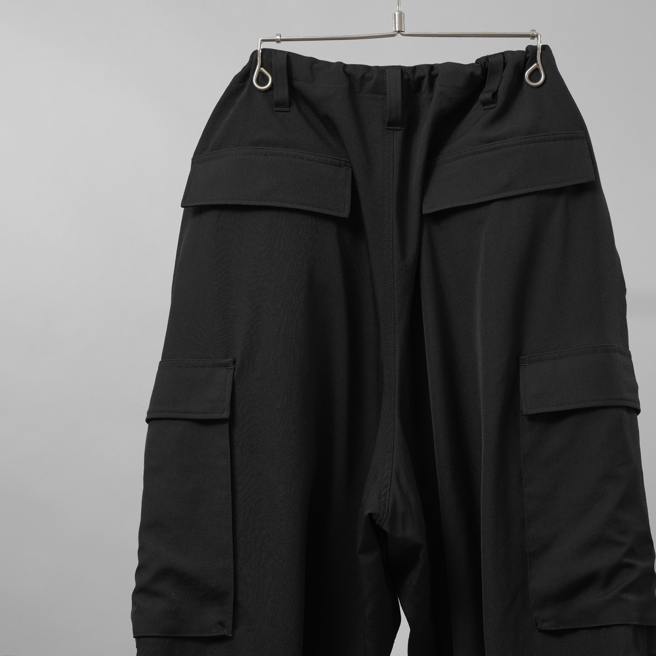 Y's for men ワイズフォーメン / 美品 24AW GABARDINE SIDE TRIPLE STITCH CARGO PANTS シワギャバ 脇3本ステッチ カーゴパンツ / MO-P32-100 / size 3 (BLACK)