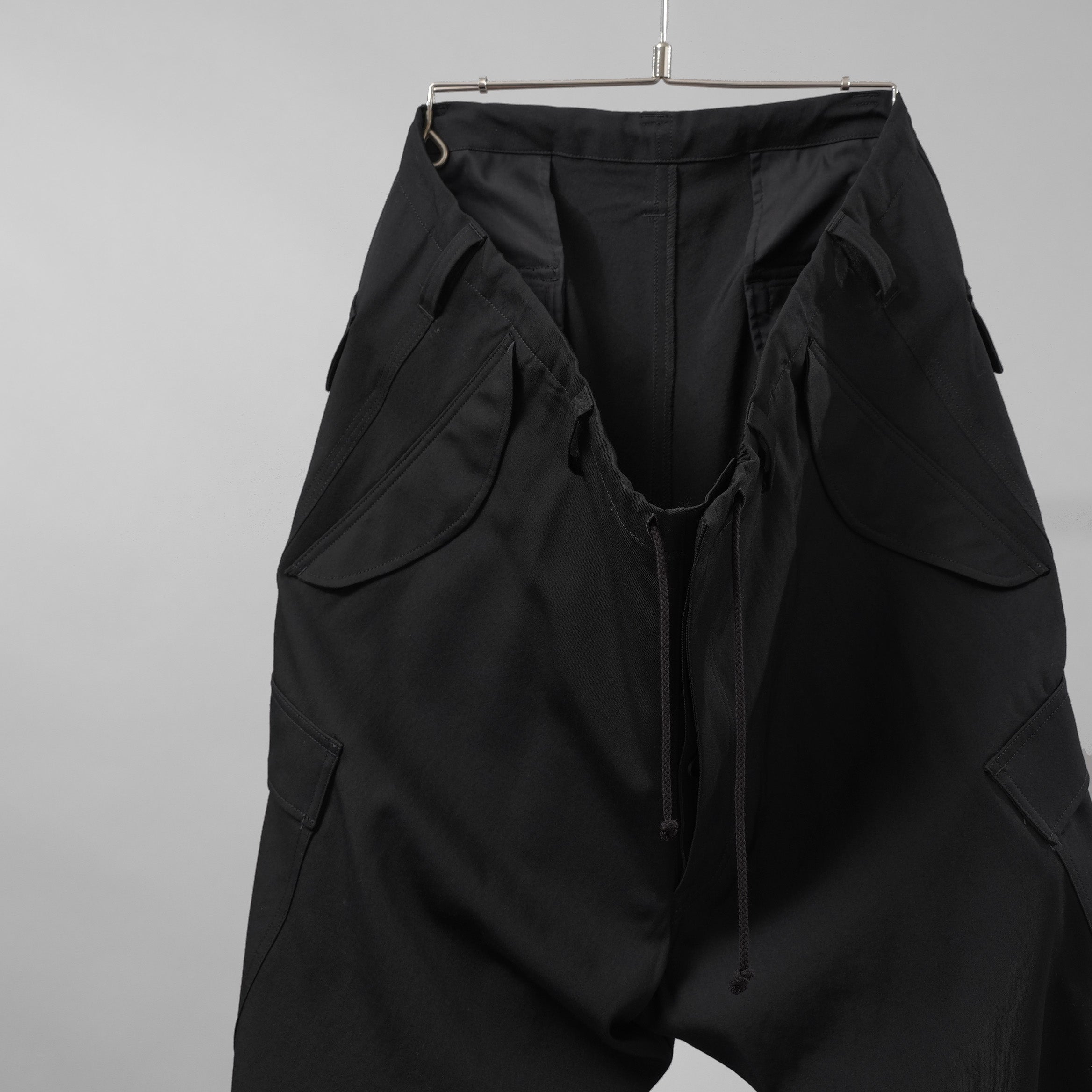 Y's for men ワイズフォーメン / 美品 24AW GABARDINE SIDE TRIPLE STITCH CARGO PANTS シワギャバ 脇3本ステッチ カーゴパンツ / MO-P32-100 / size 3 (BLACK)