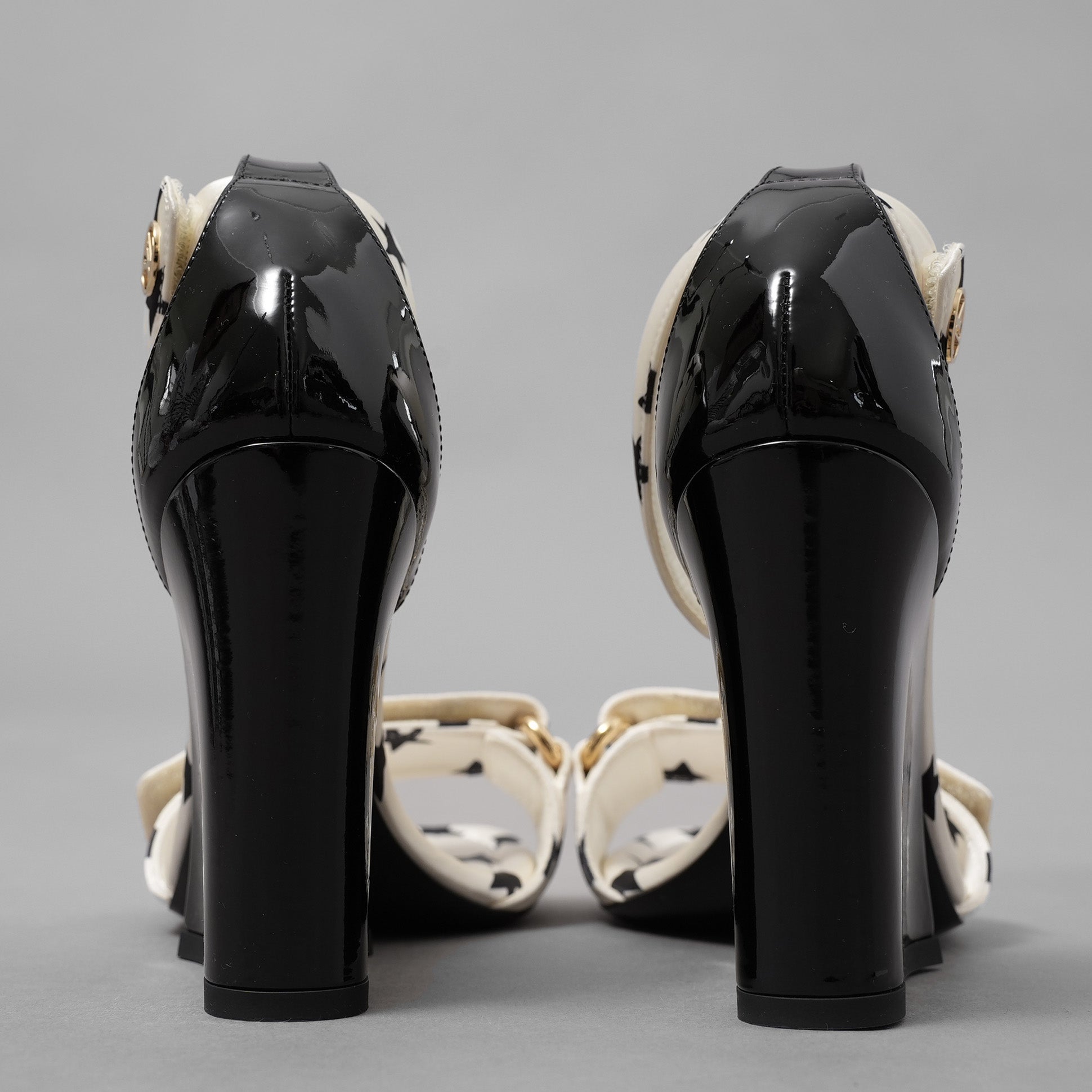 LOUIS VUITTON ルイヴィトン / 22SS スタープリント ステラー・ライン サンダル シューズ / SW0262 / size 36 (23cm) WHITE レディース