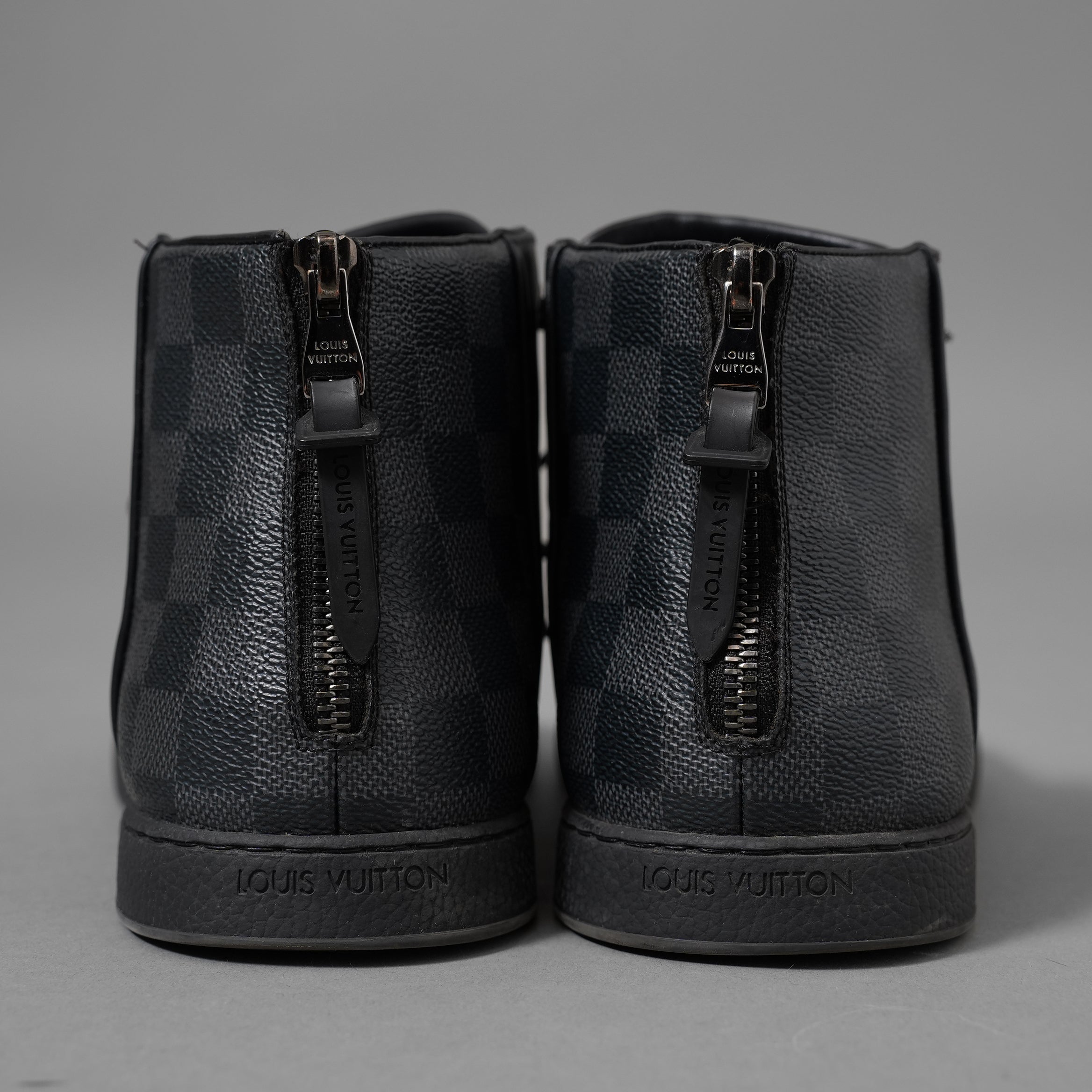 LOUIS VUITTON ルイヴィトン / 2016年モデル ラインアップライン ブラックレザー&ダミエ グラフィット ハイカットスニーカー / MS0196 /size 6.5 (25.5cm) BLACK