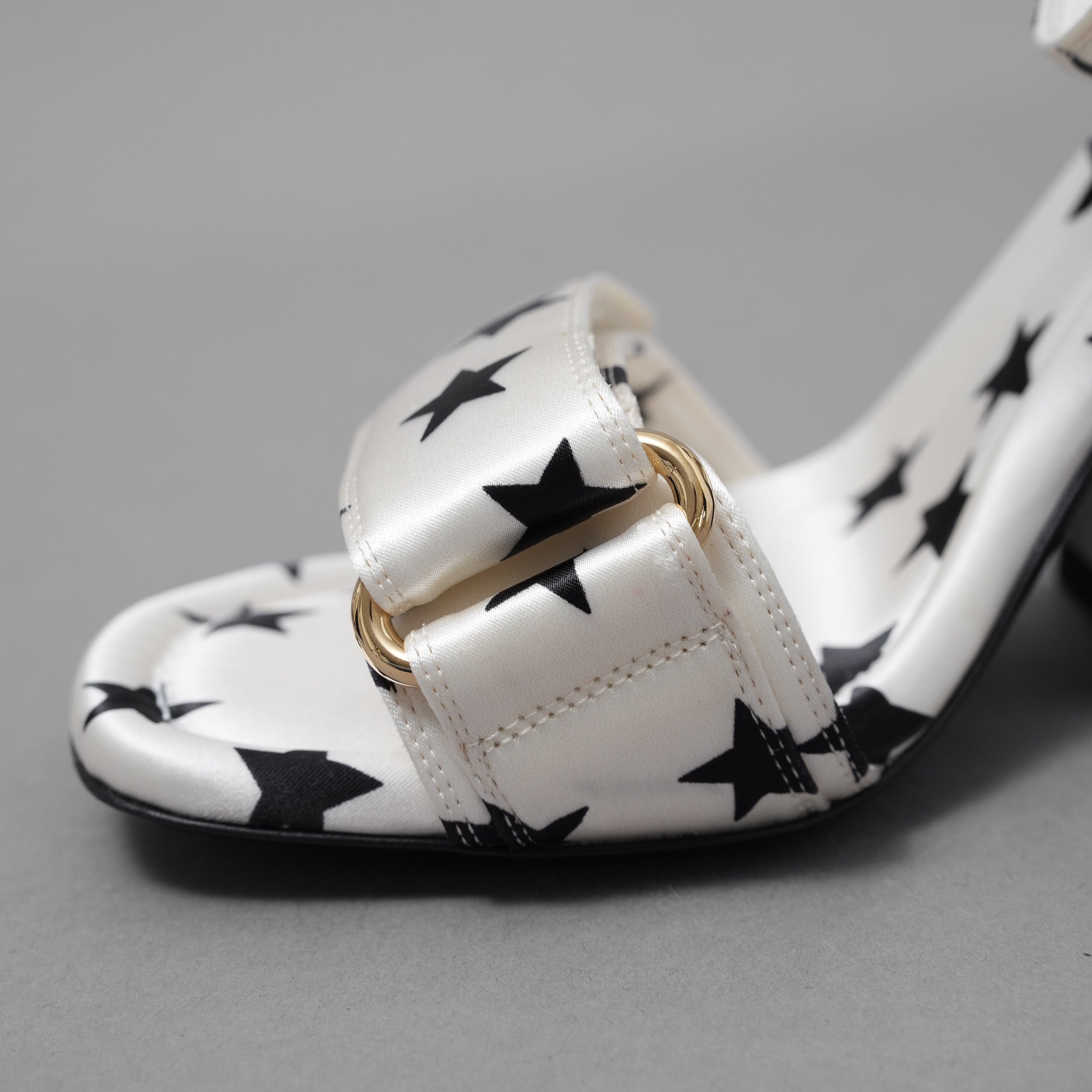 LOUIS VUITTON ルイヴィトン / 22SS スタープリント ステラー・ライン サンダル シューズ / SW0262 / size 36 (23cm) WHITE レディース