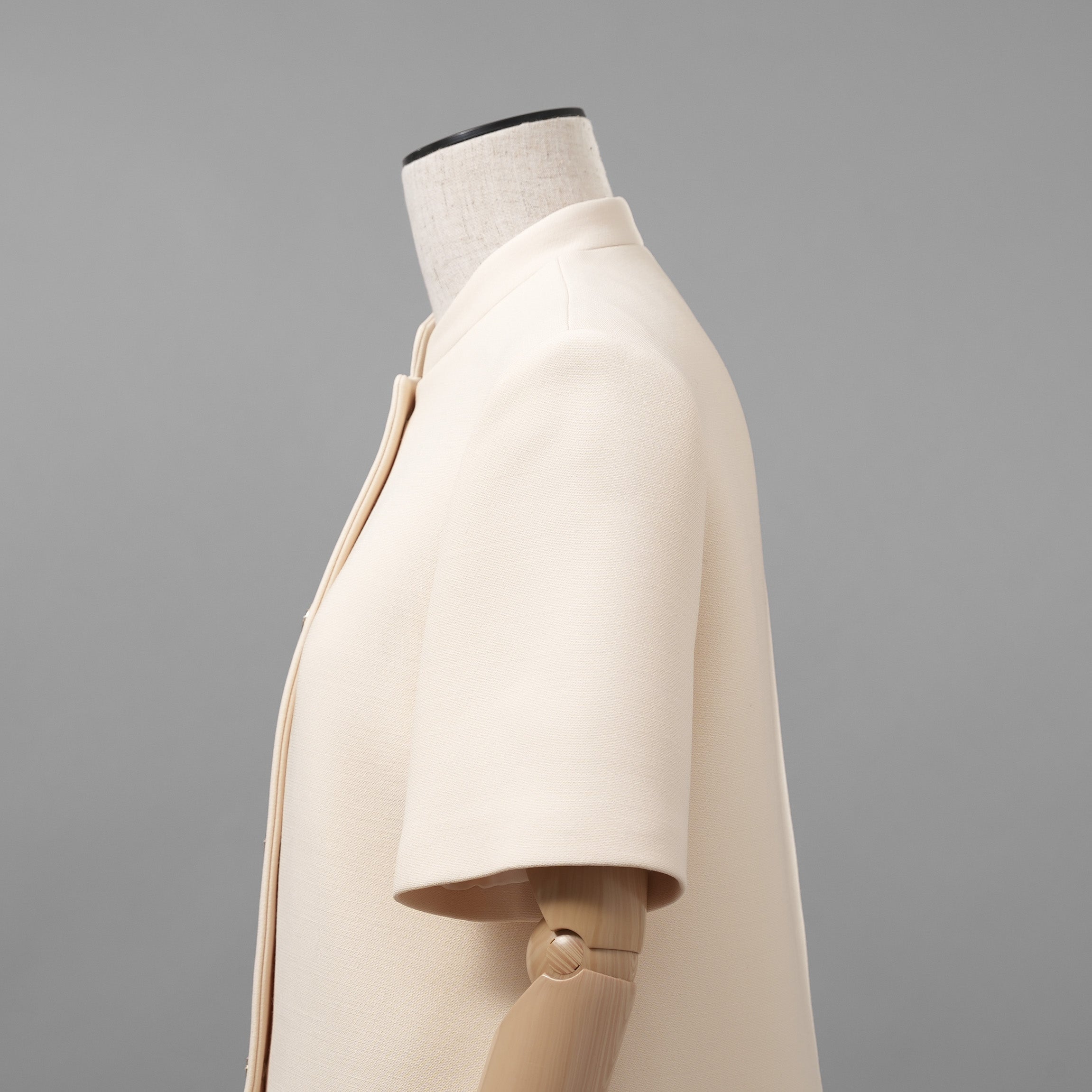 Christiab DIor クリスチャンディオール / 美品 23SS Wool Evening Jacket ショート ジャケット / 321V31A1162 / size 40 (NATURAL)  レディース