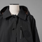 FENDIフェンディ / 20AW クロップド丈 ナイロン ウィンドブレーカー / FAA490 ADHQ / size M (BLACK) レディース
