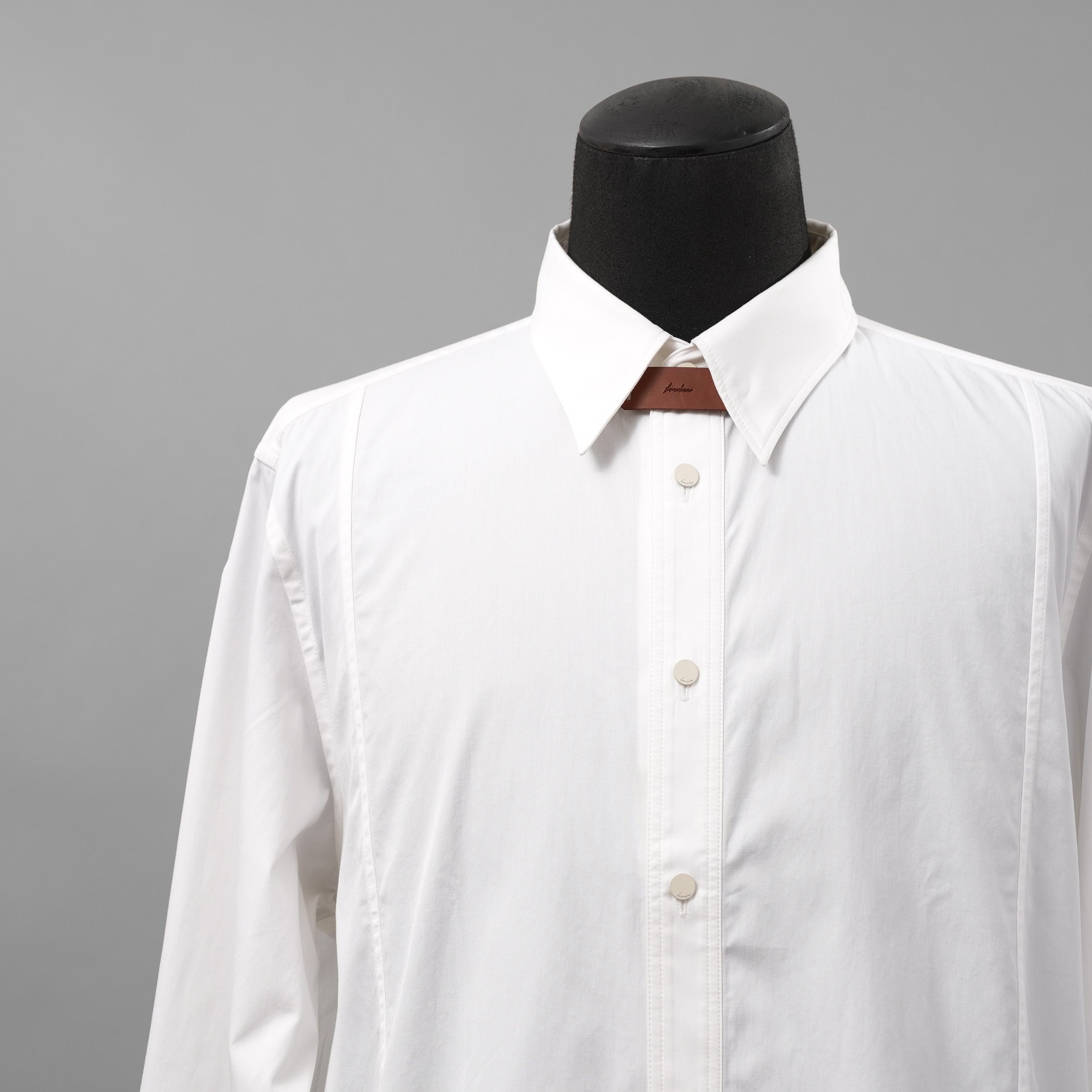 IRENISA イレニサ / 24SS FRONT PANEL SHIRT WITH LEATHER TAB 長袖シャツ / IH-24SS-B027-IM / size 3 (WHITE)