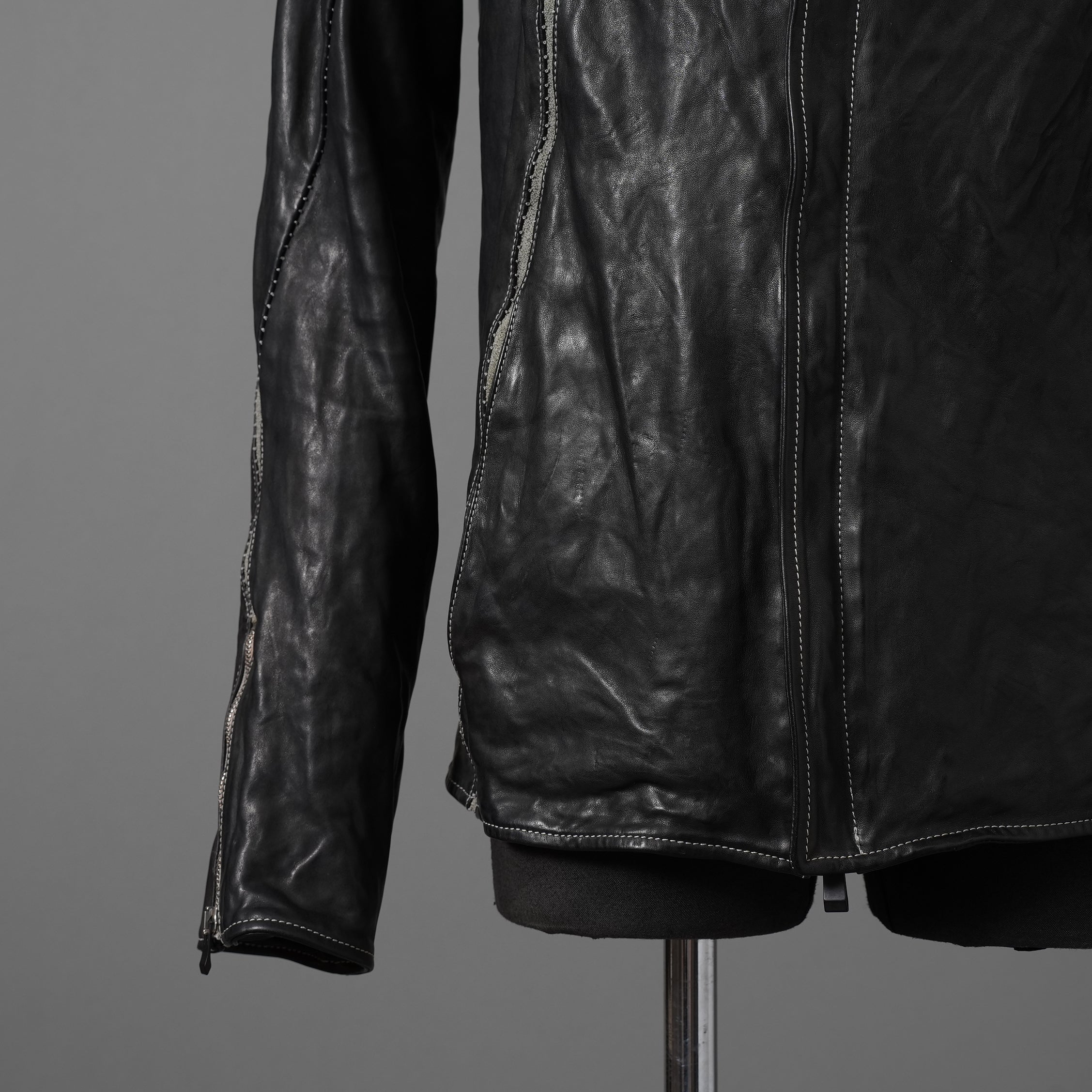 incarnation インカネーション / 22SS 美品 HORSE LEATHER HIGH NECK ZIP BLOUSON W ELASTIC LINED /size S (BLACK)