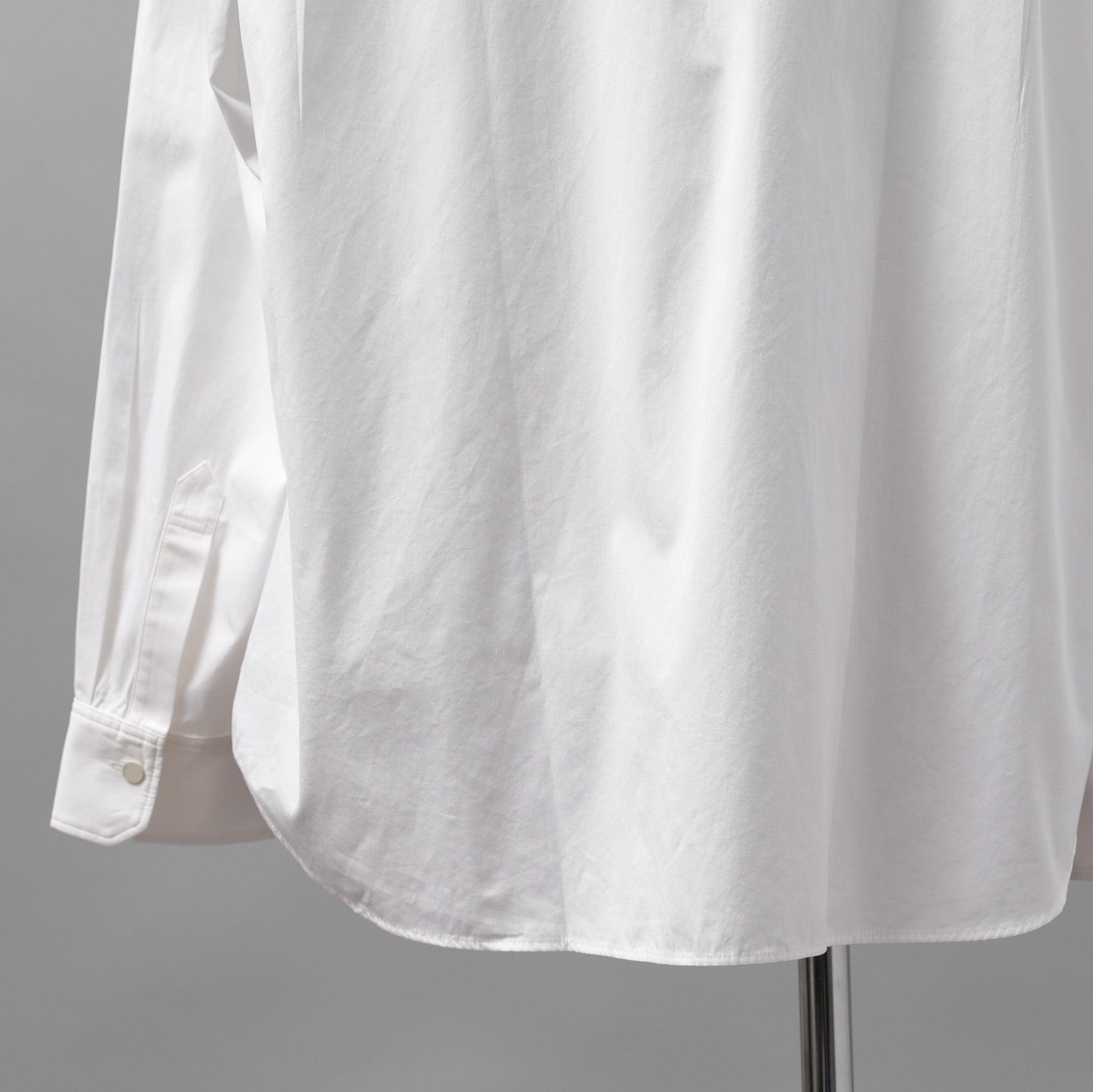 IRENISA イレニサ / 24SS FRONT PANEL SHIRT WITH LEATHER TAB 長袖シャツ / IH-24SS-B027-IM / size 3 (WHITE)