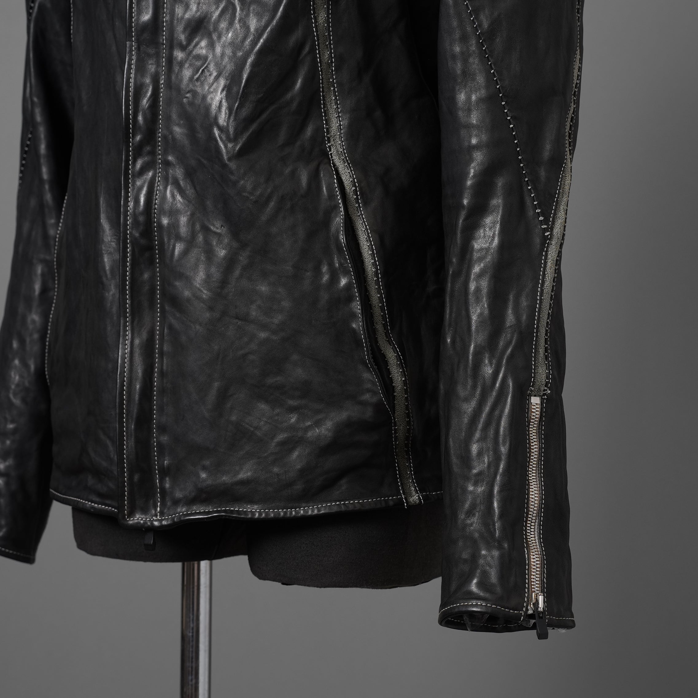 incarnation インカネーション / 22SS 美品 HORSE LEATHER HIGH NECK ZIP BLOUSON W ELASTIC LINED /size S (BLACK)