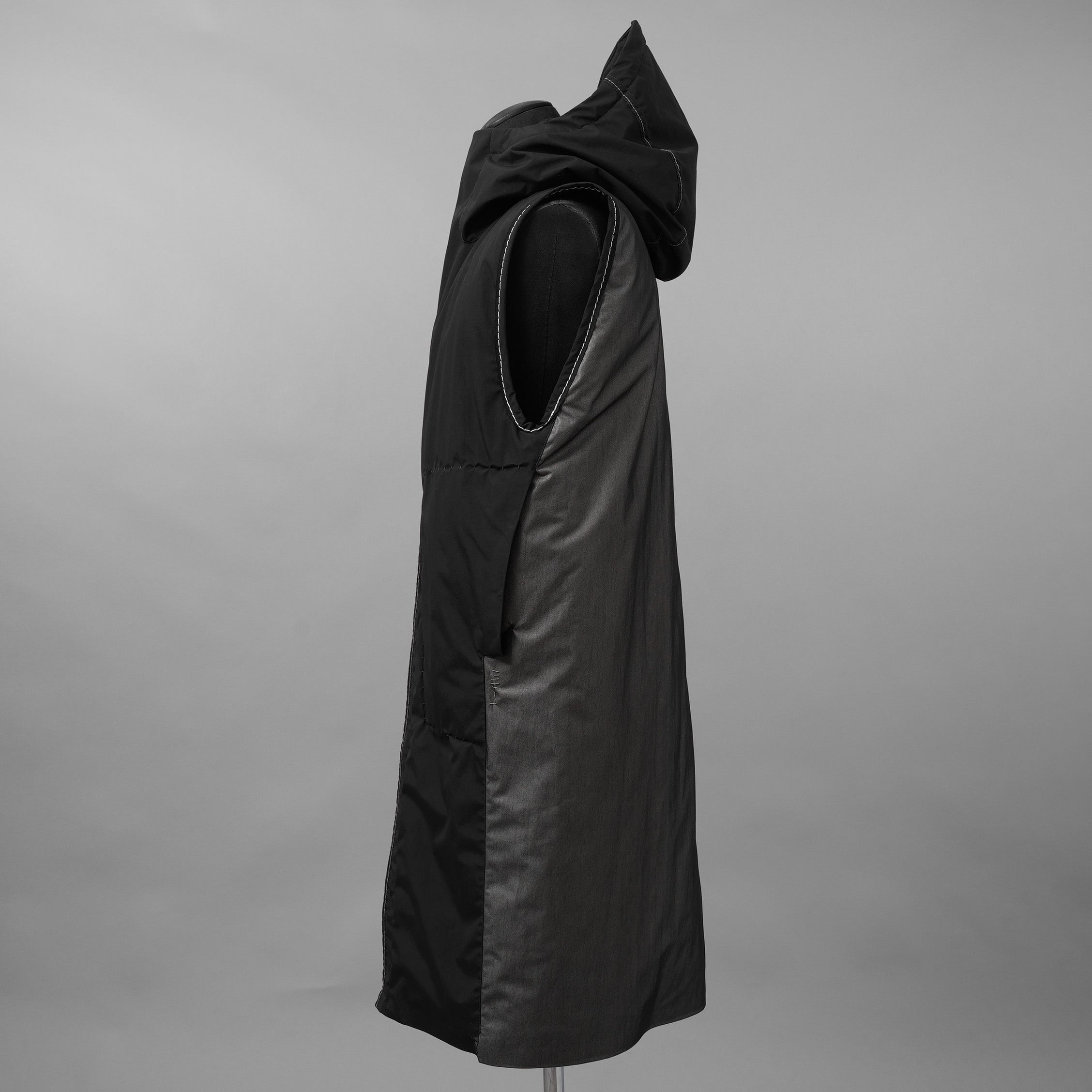 未使用品 taichi murakami タイチムラカミ / 24AW HIGHNECK LONG VEST PRIMALOFT ハイネックベスト プリマロフト ベスト / 23261004 / size 6 (BLACK × GRAY)