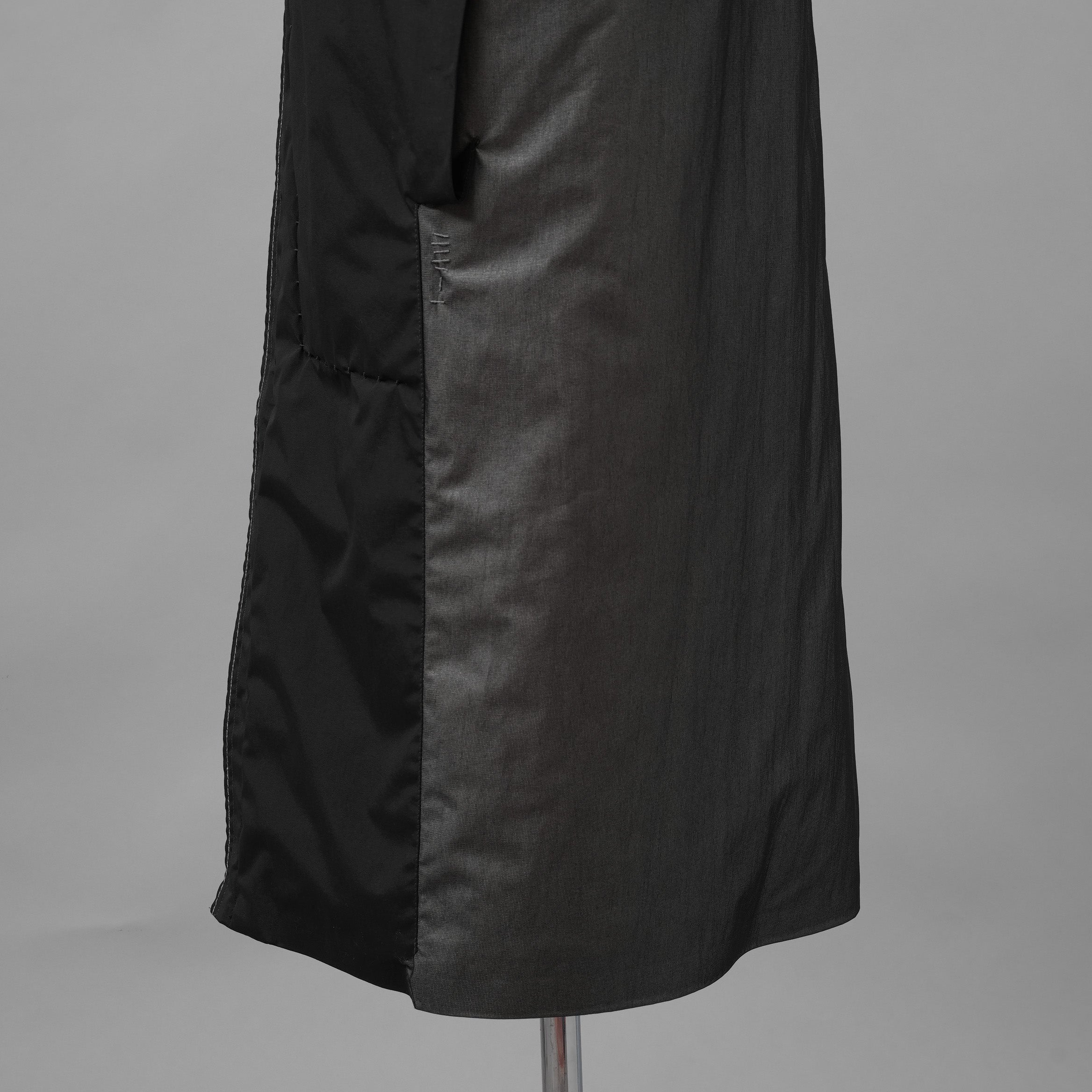 未使用品 taichi murakami タイチムラカミ / 24AW HIGHNECK LONG VEST PRIMALOFT ハイネックベスト プリマロフト ベスト / 23261004 / size 6 (BLACK × GRAY)