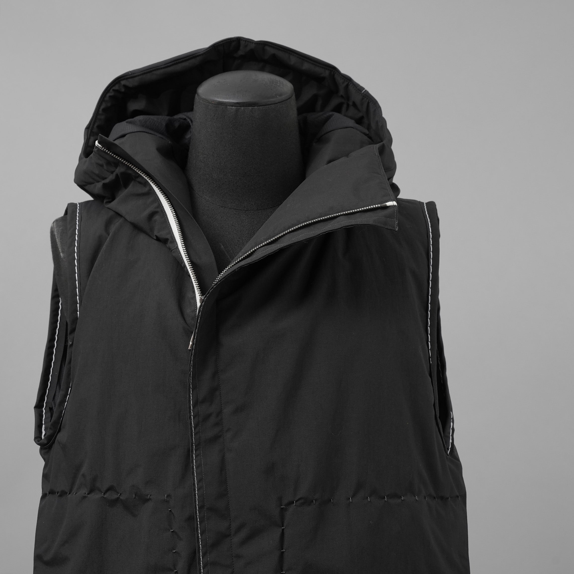 未使用品 taichi murakami タイチムラカミ / 24AW HIGHNECK LONG VEST PRIMALOFT ハイネックベスト プリマロフト ベスト / 23261004 / size 6 (BLACK × GRAY)