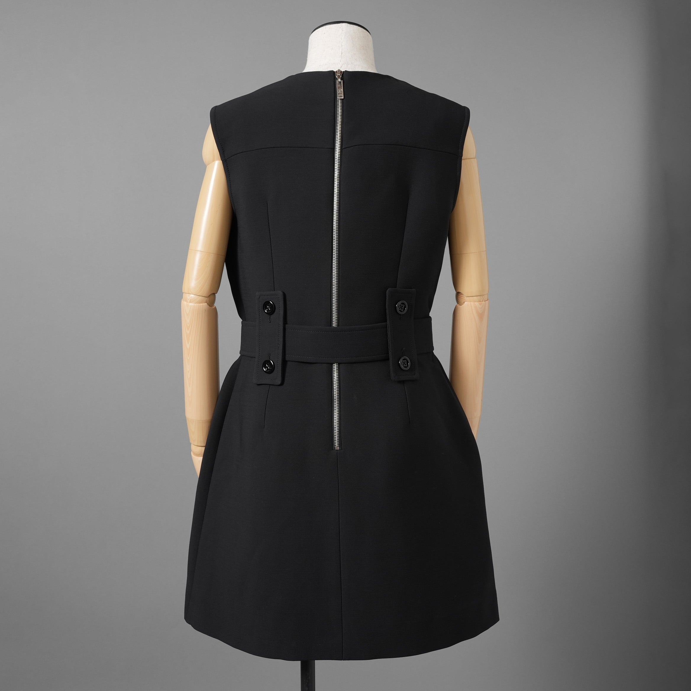 LOUIS VUITTON ルイヴィトン / 20AW 美品 モノグラム ノースリーブ ワンピース / RW202W / size 34 (BLACK) レディース