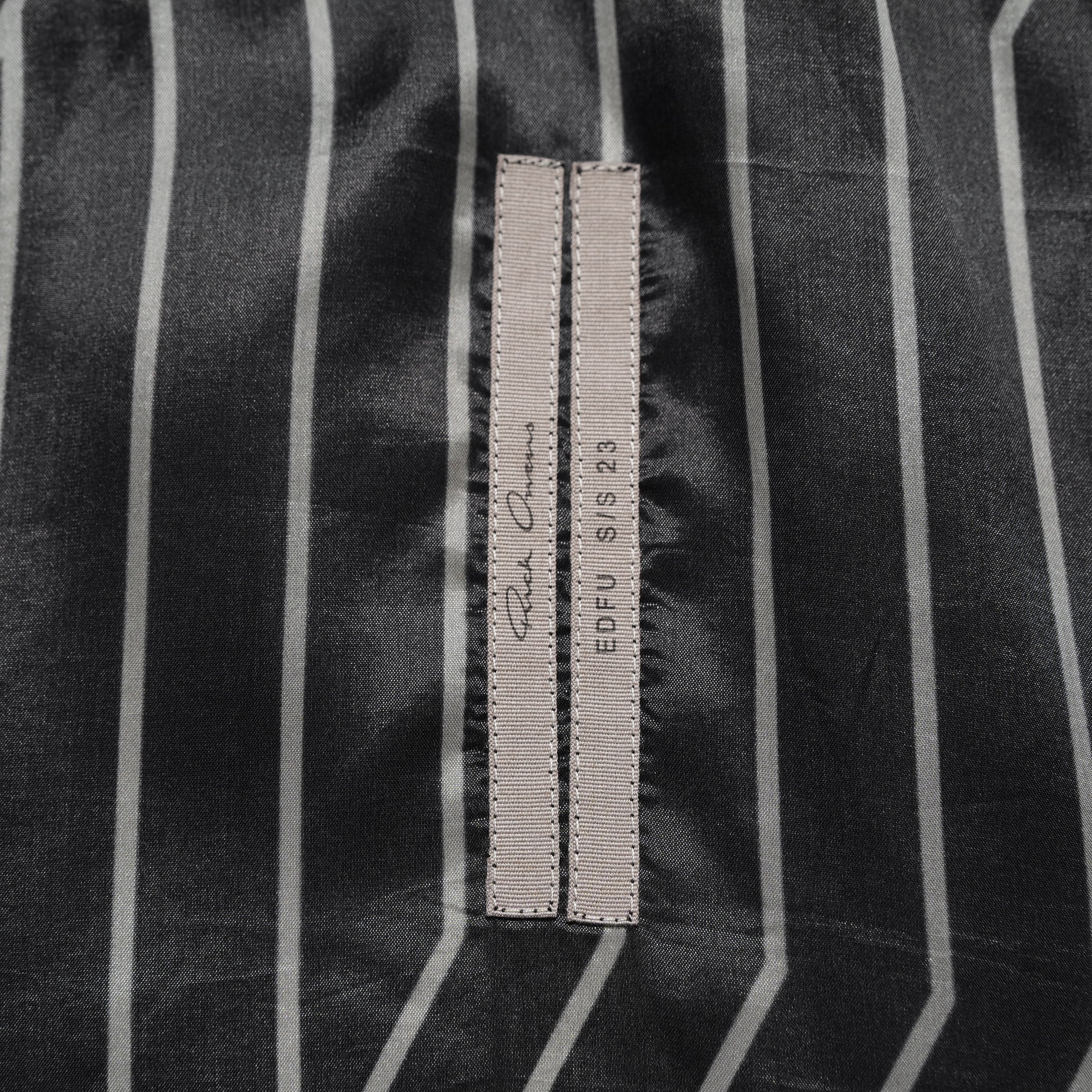 RICK OWENS リックオウエンス / 23SS 美品 EDFU GOLF SHIRT / ストライプ 半袖 シャツ / RU01C4292-JP1 / size 48 (BLACK)