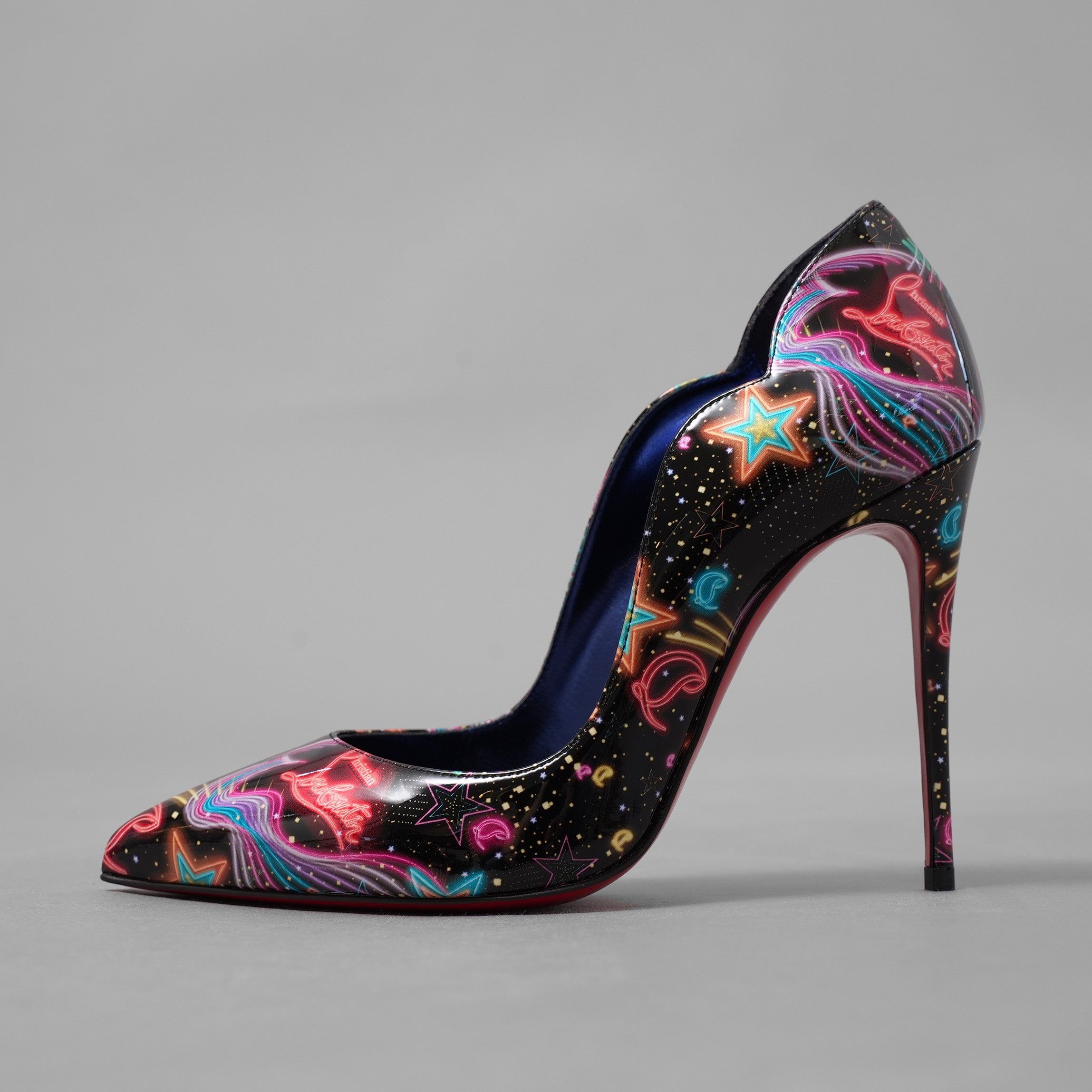 未使用 Christian Louboutin クリスチャン ルブタン / 23SS  ホット・チック Hot Chick  パテント スターライト パンプス シューズ / size 36 (23cm) BLACK レディース