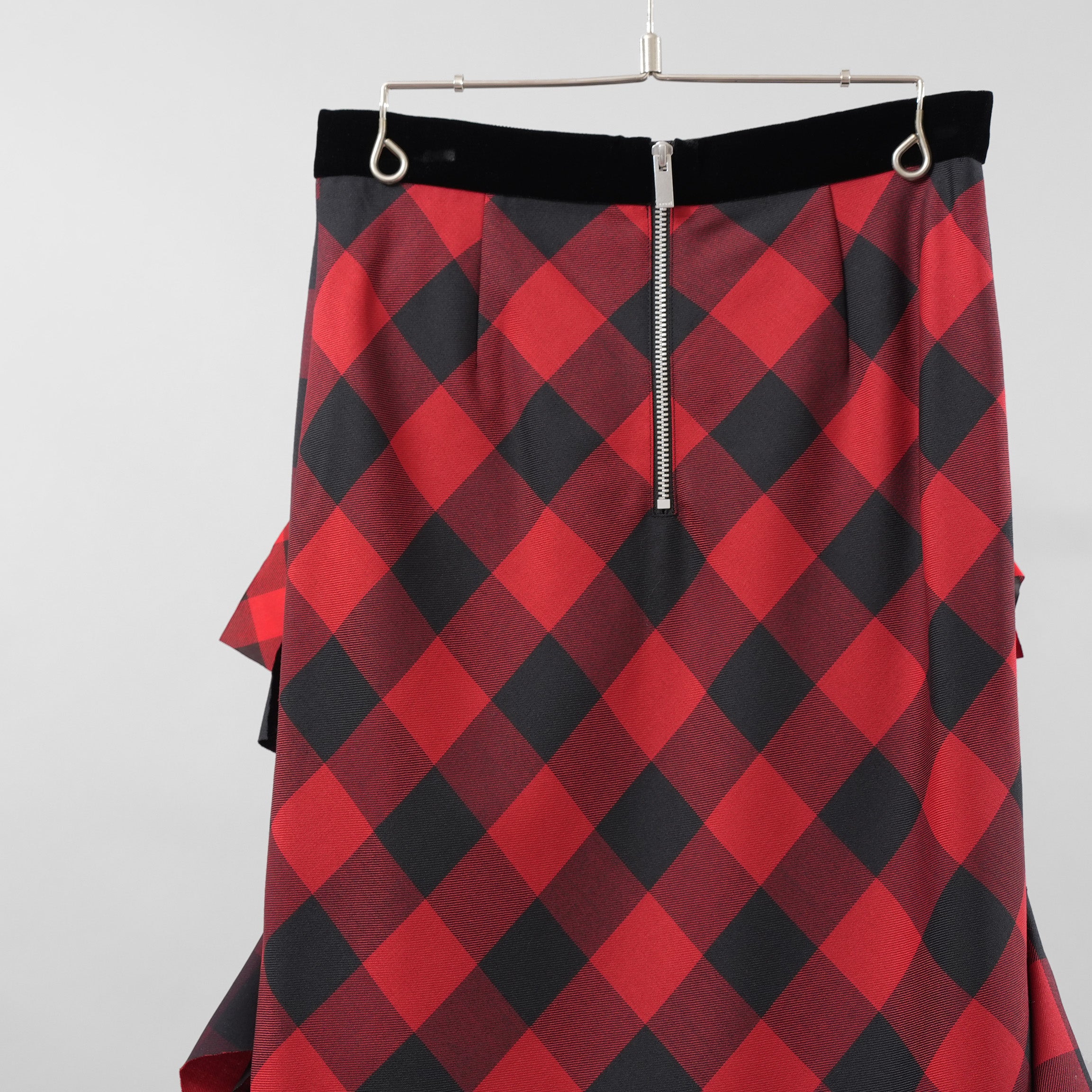 sacai サカイ / 美品 22年SS Buffalo Check Skirt チュールフリル スカート / 22-05939 / size 2 (RED×BLACK）レディース