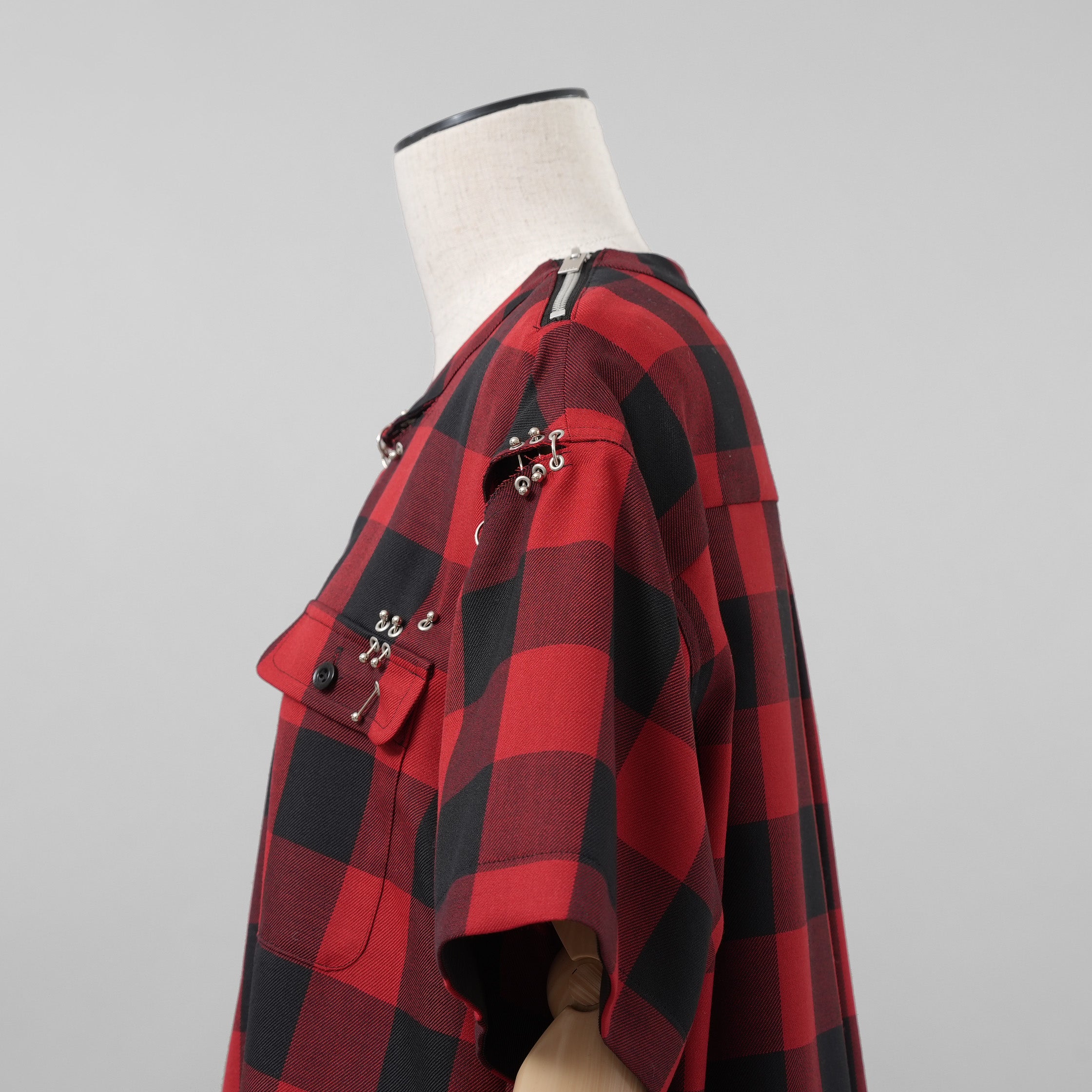 sacai サカイ / 美品 22SS Buffalo Check Pullover 半袖シャツ / 22-05943 / size 3 (RED×BLACK) レディース