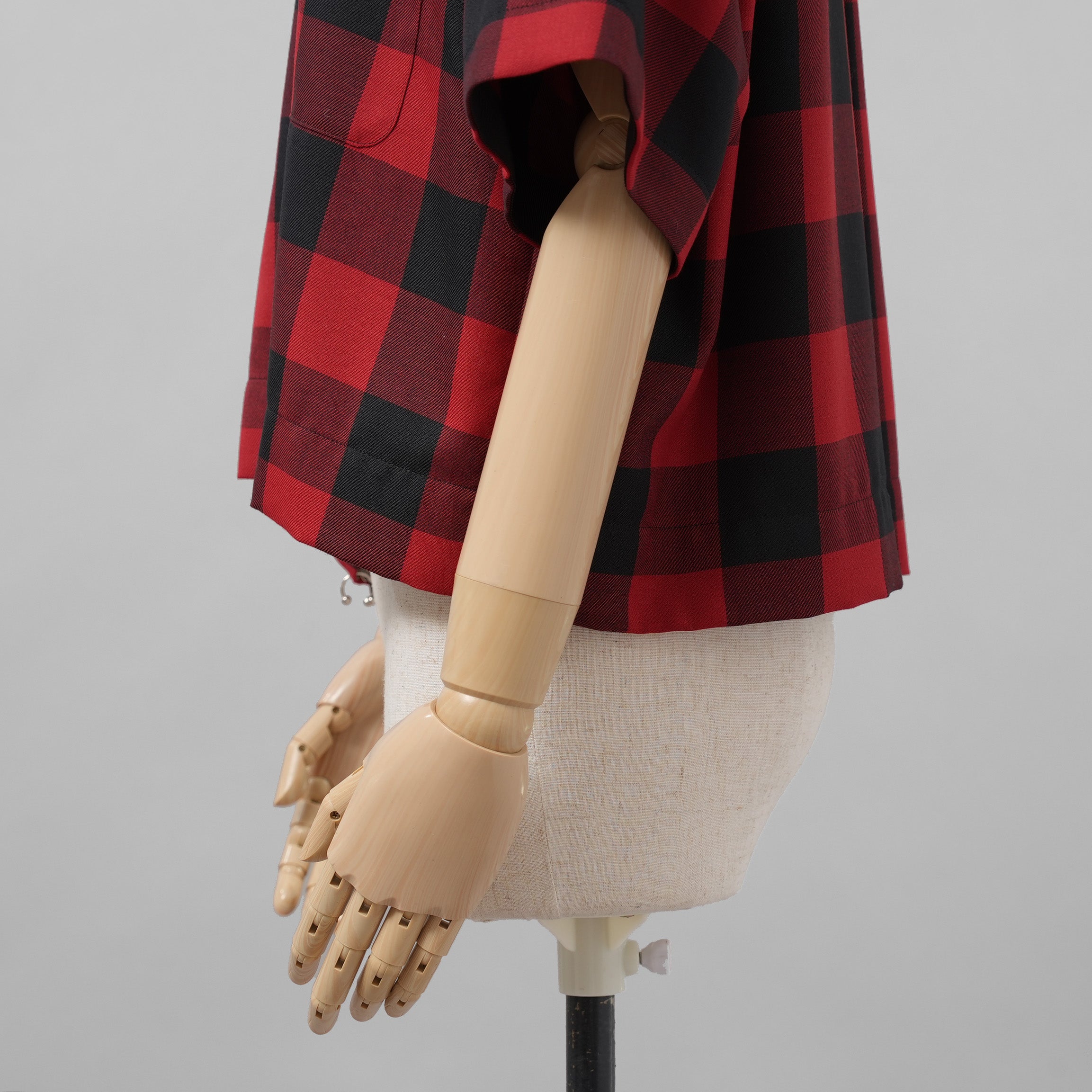 sacai サカイ / 美品 22SS Buffalo Check Pullover 半袖シャツ / 22-05943 / size 3 (RED×BLACK) レディース