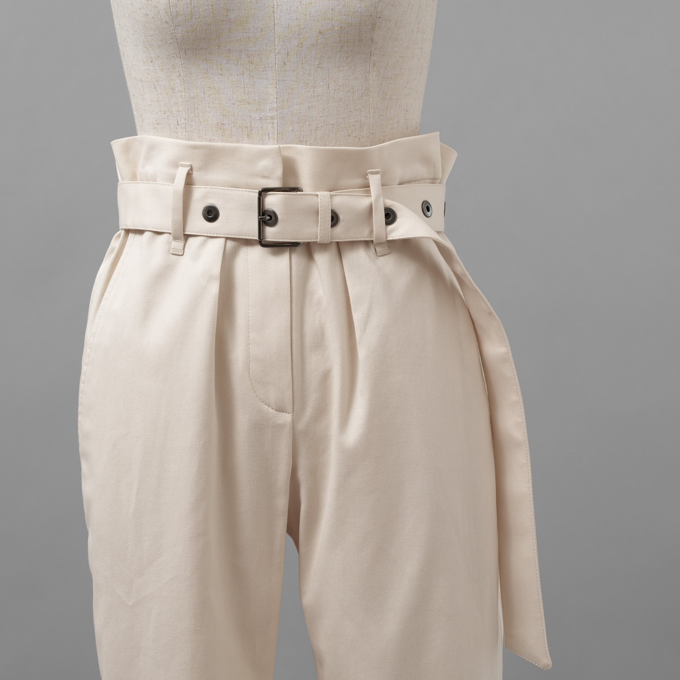 Brunello Cucinelli ブルネロ クチネリ/ 美品 20SS ベルト付きコットンツイルパンツ トラウザーズパンツ/ MA130P7032 / size 40 (IVORY) レディース
