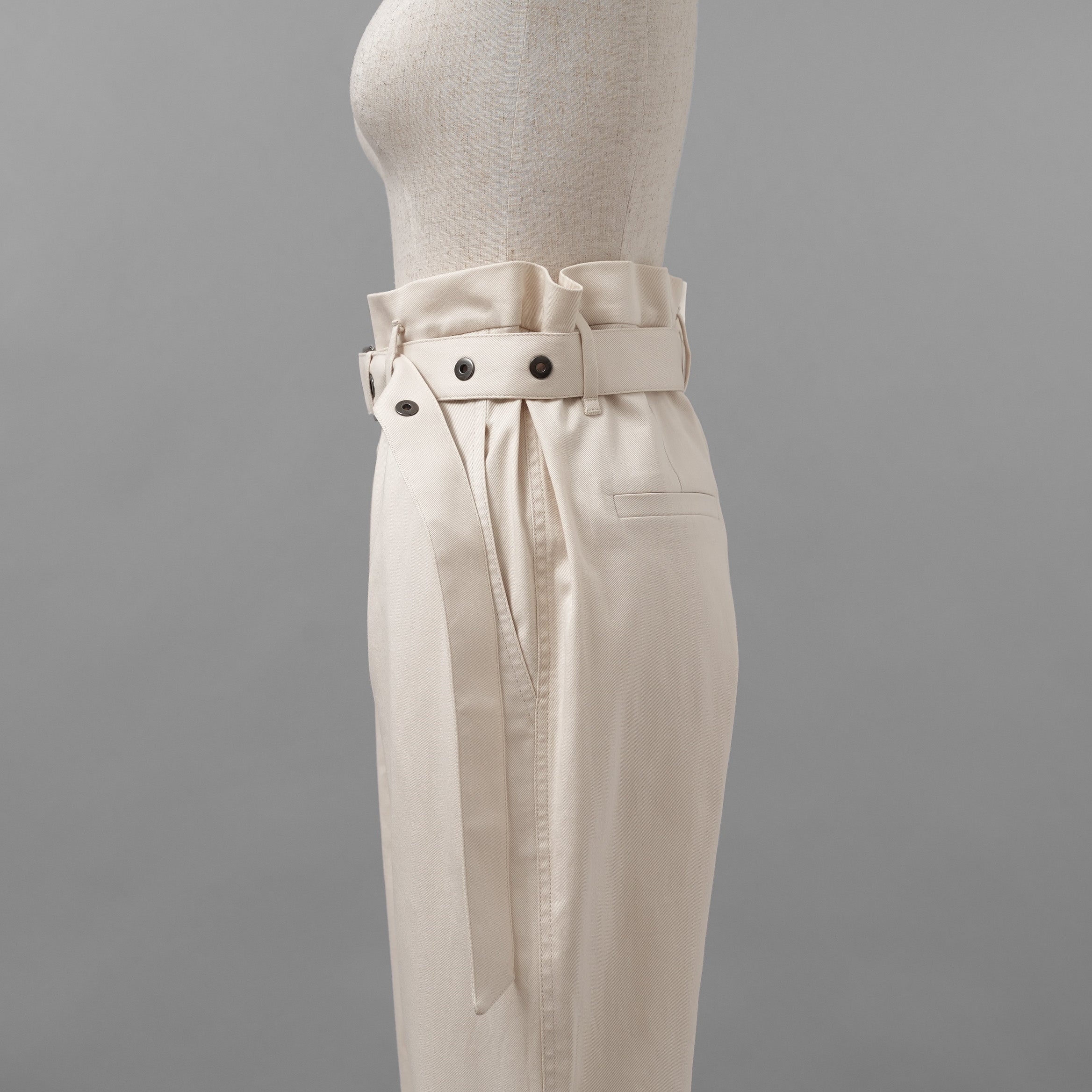 Brunello Cucinelli ブルネロ クチネリ/ 美品 20SS ベルト付きコットンツイルパンツ トラウザーズパンツ/ MA130P7032 / size 40 (IVORY) レディース