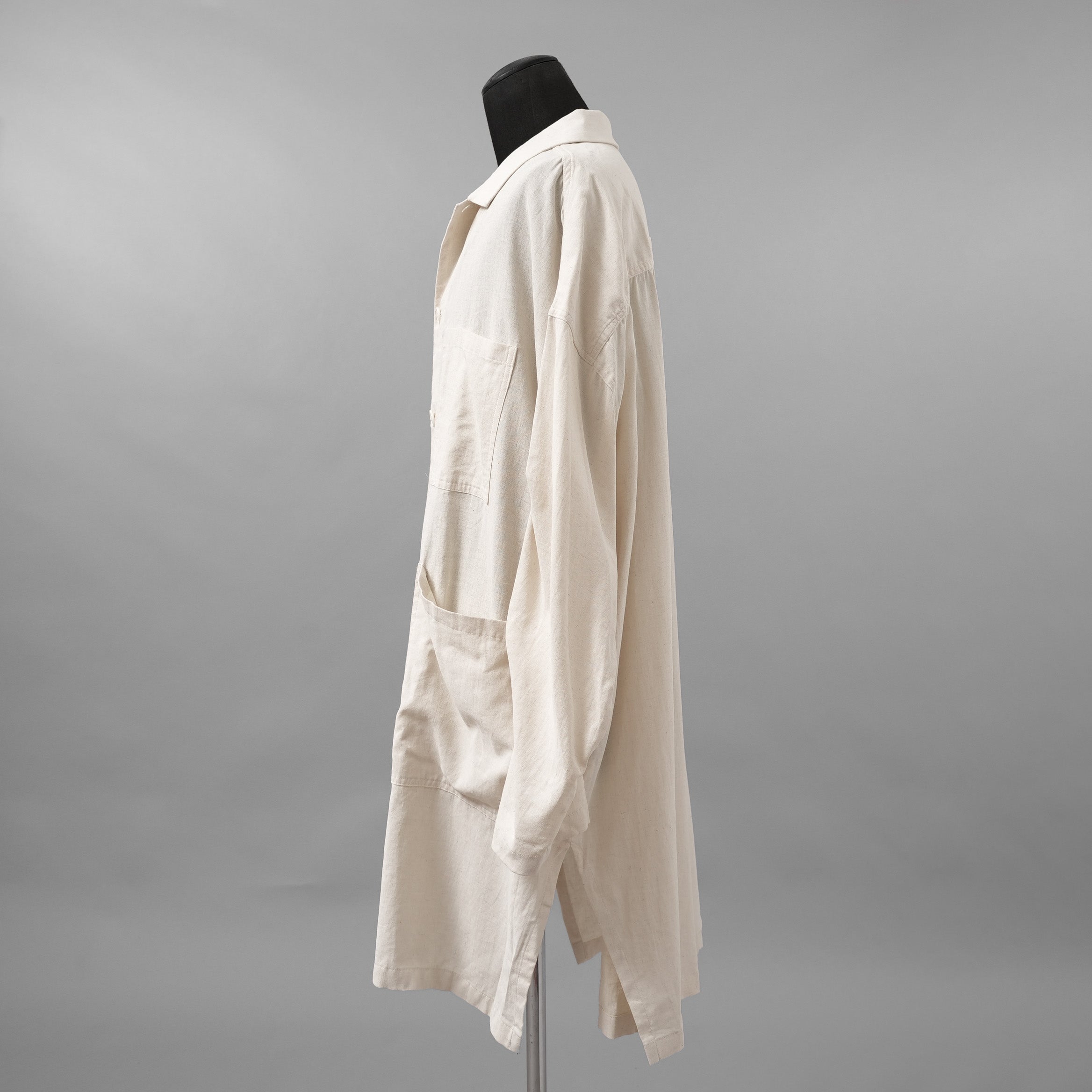 The Viridi-anne ザ ヴィリディアン / 美品 25SS ピグメントプリント ビエラ ショップ コート / VI-3845-06 / size 3 (IVORY)