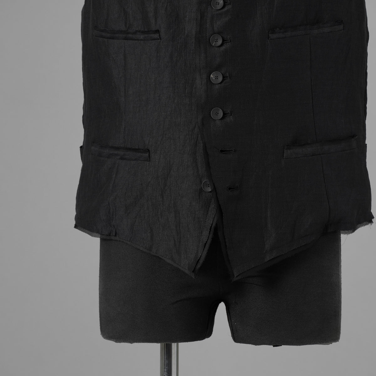 bajra バジュラ / 美品 26SS リネンカールマイヤー ベスト / 161BV01 / size 3 (BLACK) 352175-in-ue