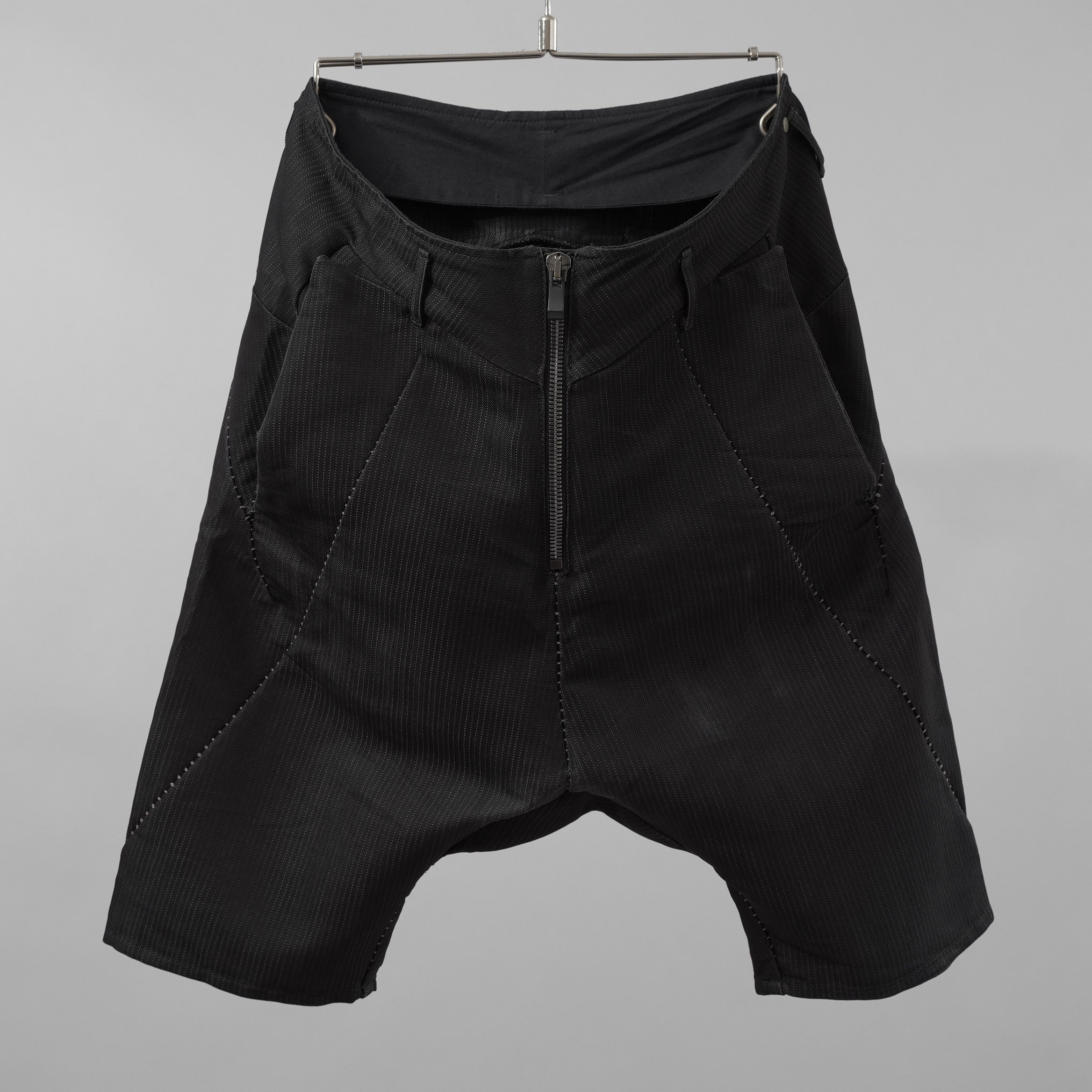 希少 incarnation インカネーション / 17SS LINEA_F by incarnation MMXVII-X630 PANTS W.POCKET SARROUEL SHORT UNLINED サルエル パンツ / size S (BLACK)