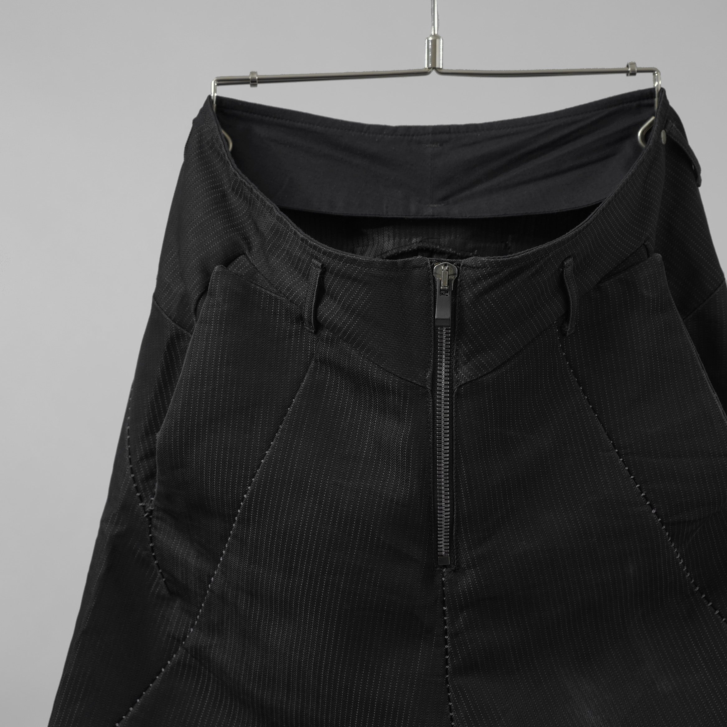 希少 incarnation インカネーション / 17SS LINEA_F by incarnation MMXVII-X630 PANTS W.POCKET SARROUEL SHORT UNLINED サルエル パンツ / size S (BLACK)