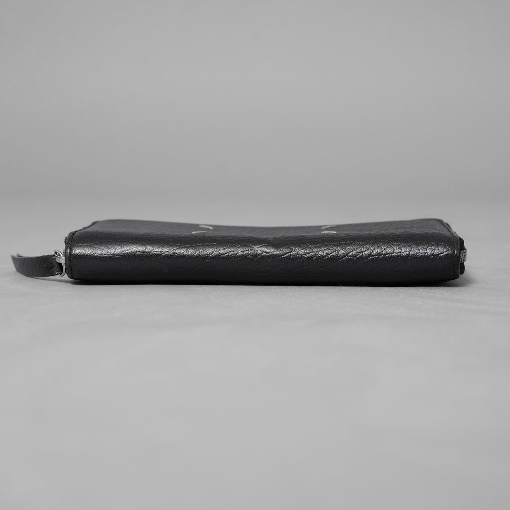 MAISON MARGIELA メゾンマルジェラ / 2023年製 グレイニーレザー製ラウンドファスナー 長財布 4ステッチ ジップアラウンド ウォレット アクセサリー / BLACK 123067-alm