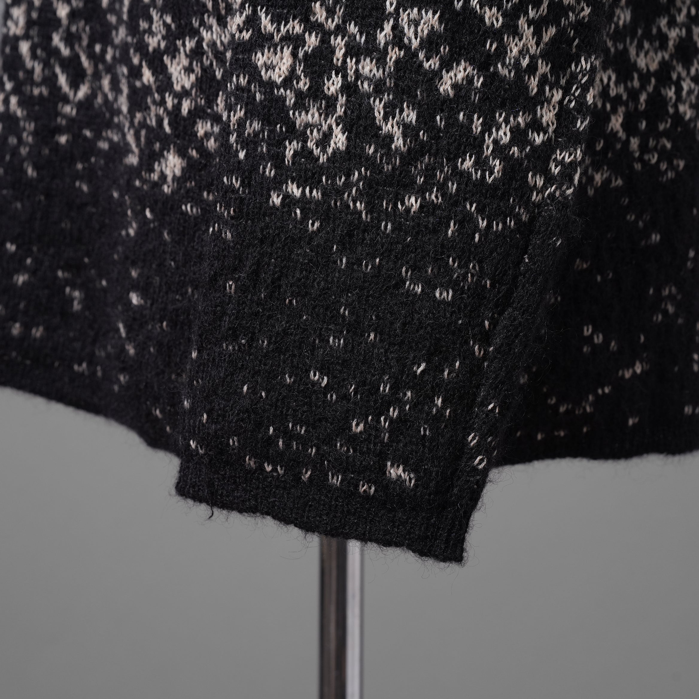 MM6 Maison Margiela メゾン マルジェラ / 25AW 美品ウール チェックニット / S52HL0051 /size S (BLACK/BEIGE）