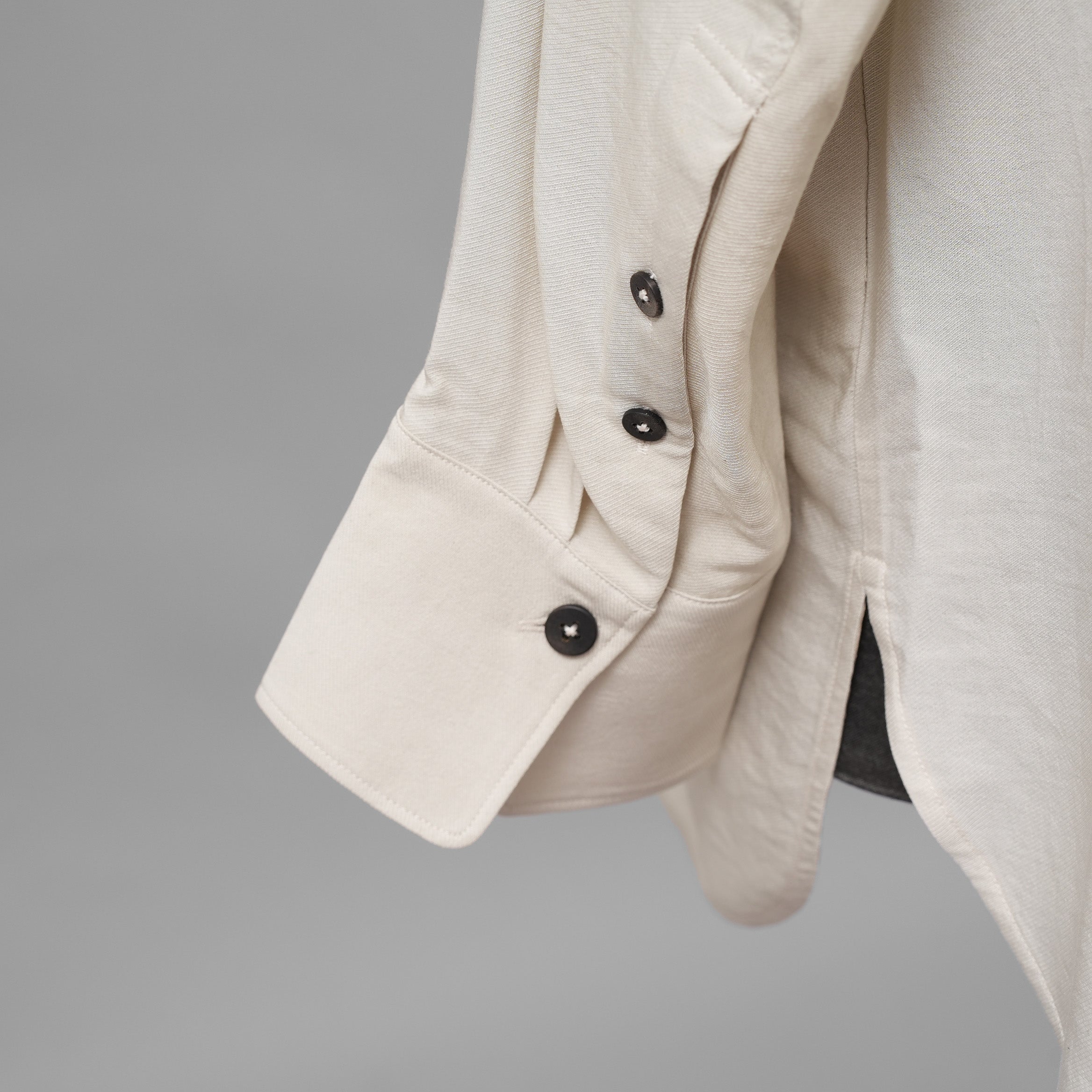 ZIGGY CHEN ジギーチェン / 美品 24AW Asymmetric Pleated Shirt アシンメトリー 長袖シャツ / size 46 (WHITE)