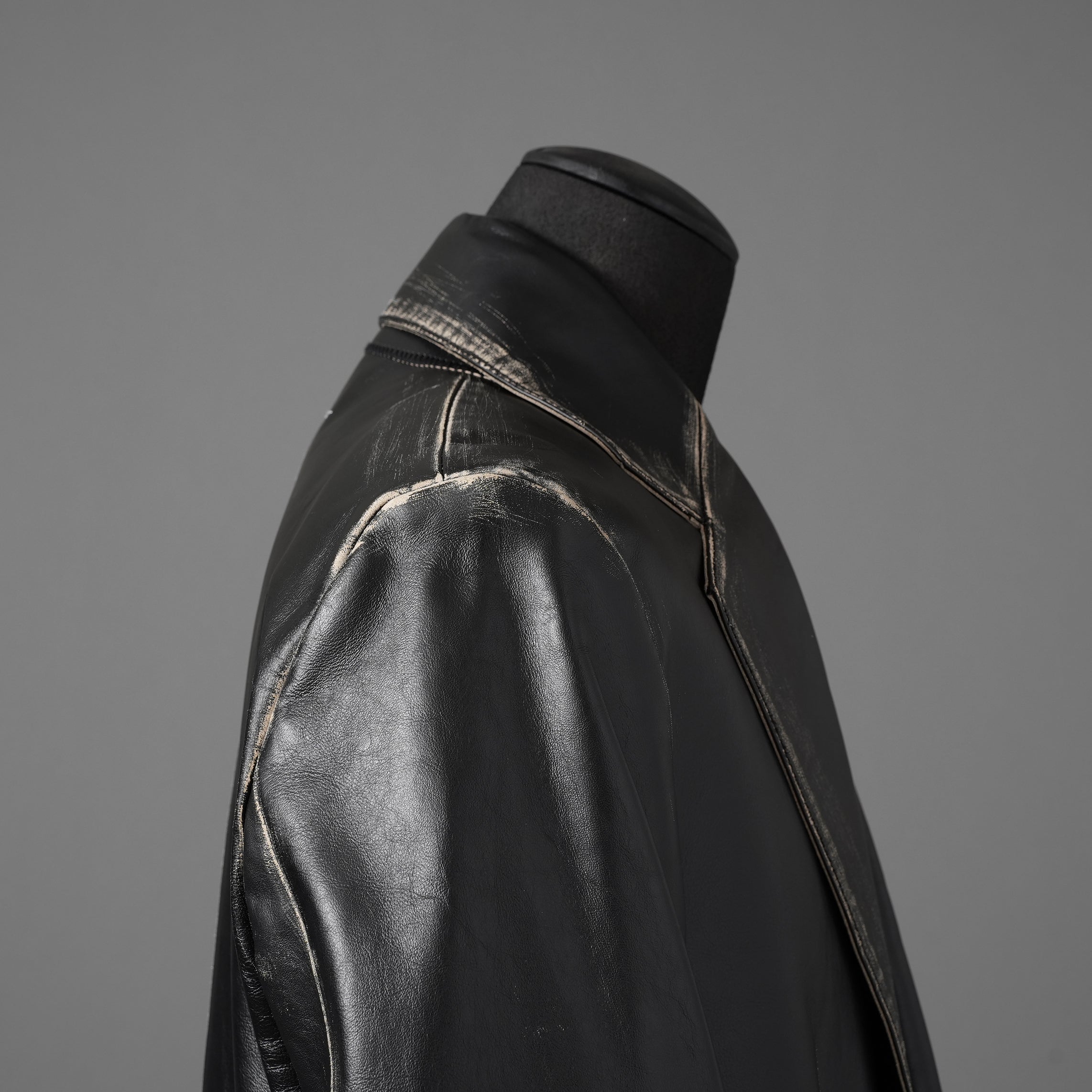 MM6 Maison Margiela メゾン マルジェラ / 22AW 美品 レザー 2Bテーラードジャケット / S62BN0063 / size 44 (BLACK)