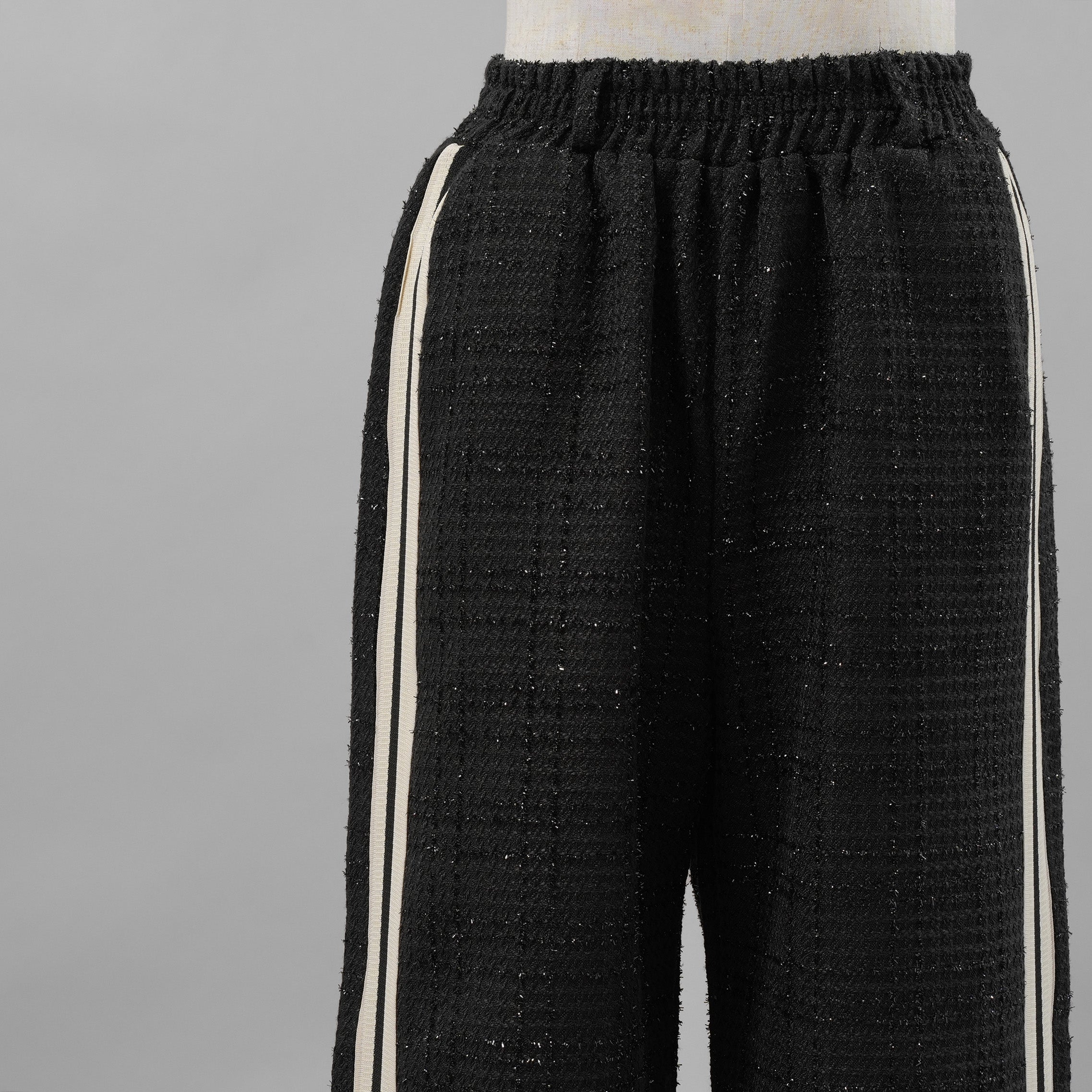 ANDREA&Co. アンドレアアンドコー / 美品 ラメ ツイード ライン パンツ / size FREE (BLACK) レディース