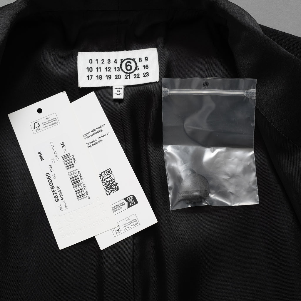 MM6 Maison Margiela メゾン マルジェラ / 24AW 美品 テーラード ベスト サテンラペル / S62FB0069 M35436 / size 36 (BLACK) ユニセックス