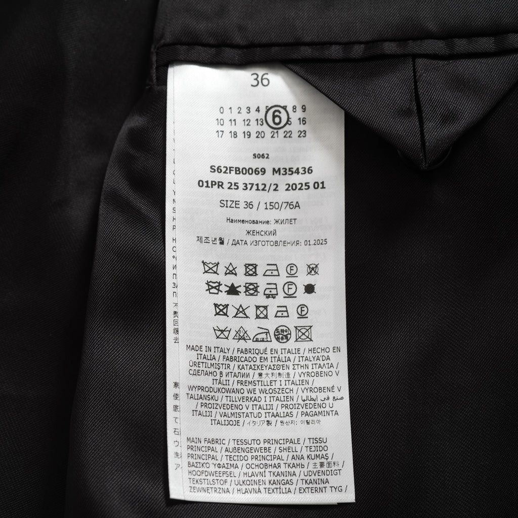 MM6 Maison Margiela メゾン マルジェラ / 24AW 美品 テーラード ベスト サテンラペル / S62FB0069 M35436 / size 36 (BLACK) ユニセックス
