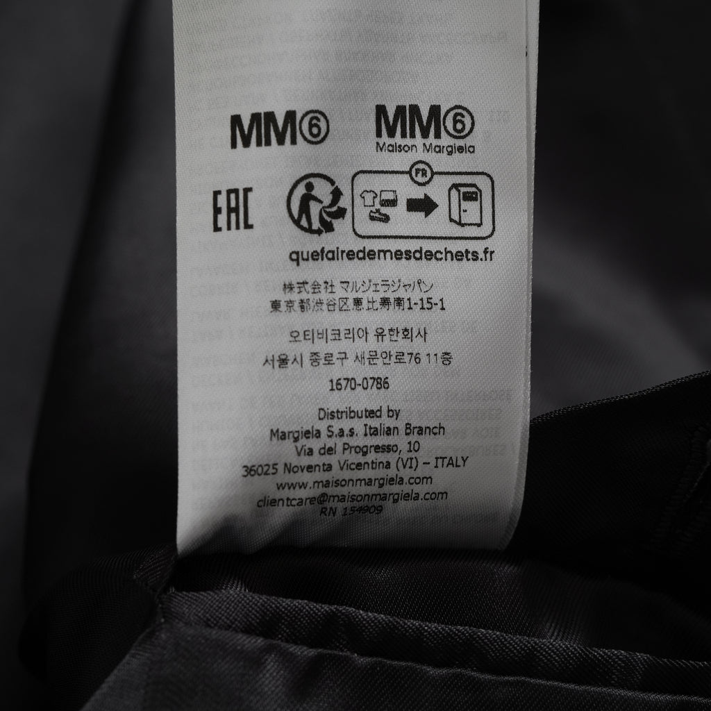 MM6 Maison Margiela メゾン マルジェラ / 24AW 美品 テーラード ベスト サテンラペル / S62FB0069 M35436 / size 36 (BLACK) ユニセックス