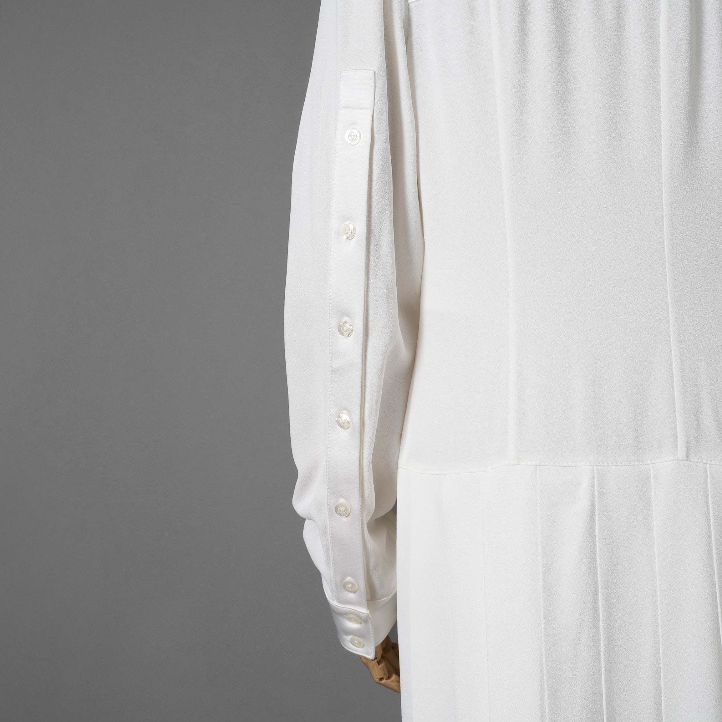 LOUIS VUITTON ルイ・ヴィトン / 22AW 美品 プリーツシャツドレス ワンピース / size38 (WHITE) レディース