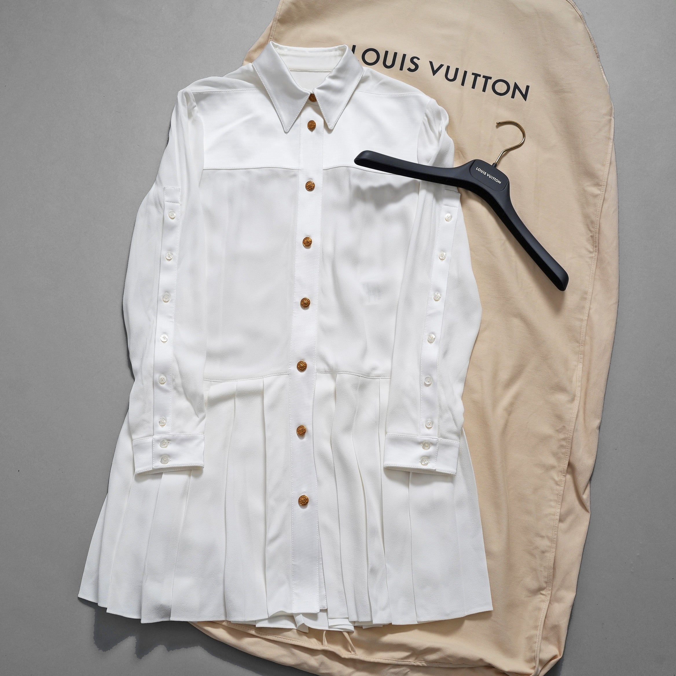 LOUIS VUITTON ルイ・ヴィトン / 22AW 美品 プリーツシャツドレス ワンピース / size38 (WHITE) レディース