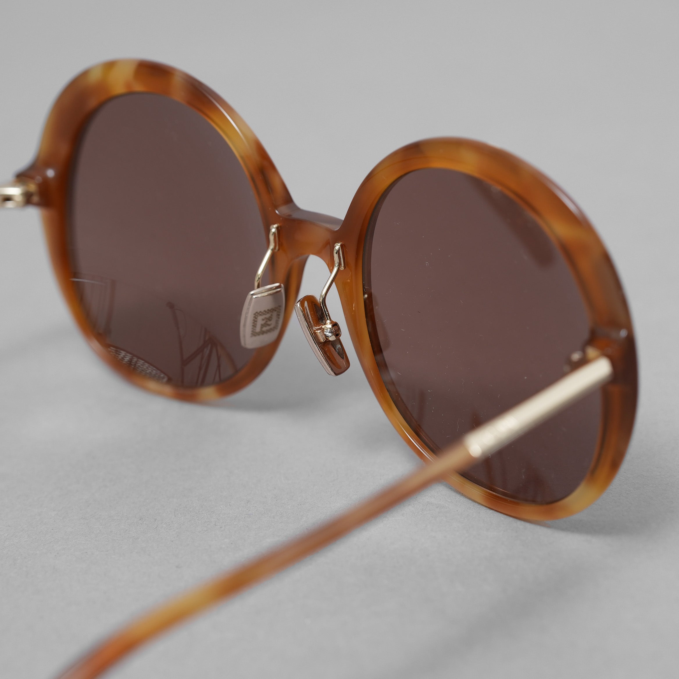FENDI フェンディ / 21年 美品 Brown Round Sunglasses オーバーサイズラウンド サングラス アクセサリー / FF 0430S / BROWN レディース