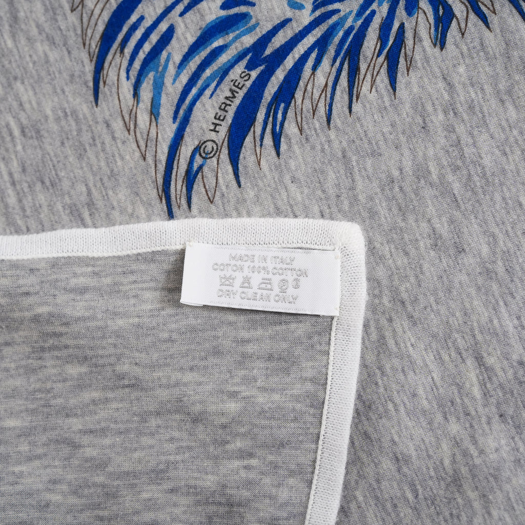 HERMES エルメス / 美品 カレ Tシャツ  Guepards（ゲパール / チーター） コットンジャージー製 大判スカーフ アクセサリー / LIGHT GRAY レディース 352179-izm