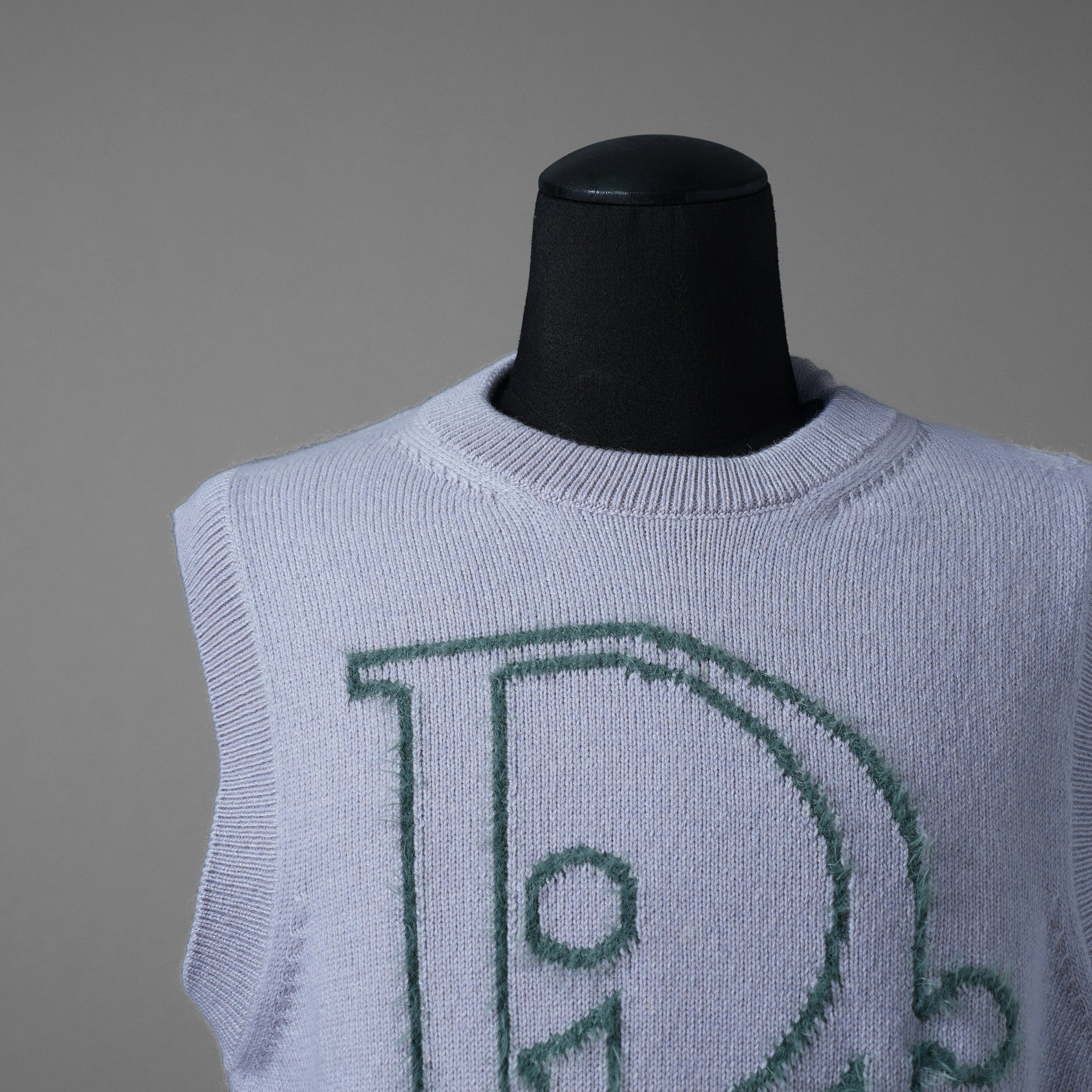 Christian Dior クリスチャン ディオール / 23SS 美品 ロゴノースリーブ ニット ベスト / 313M646AT503 / size M (ラベンダー)