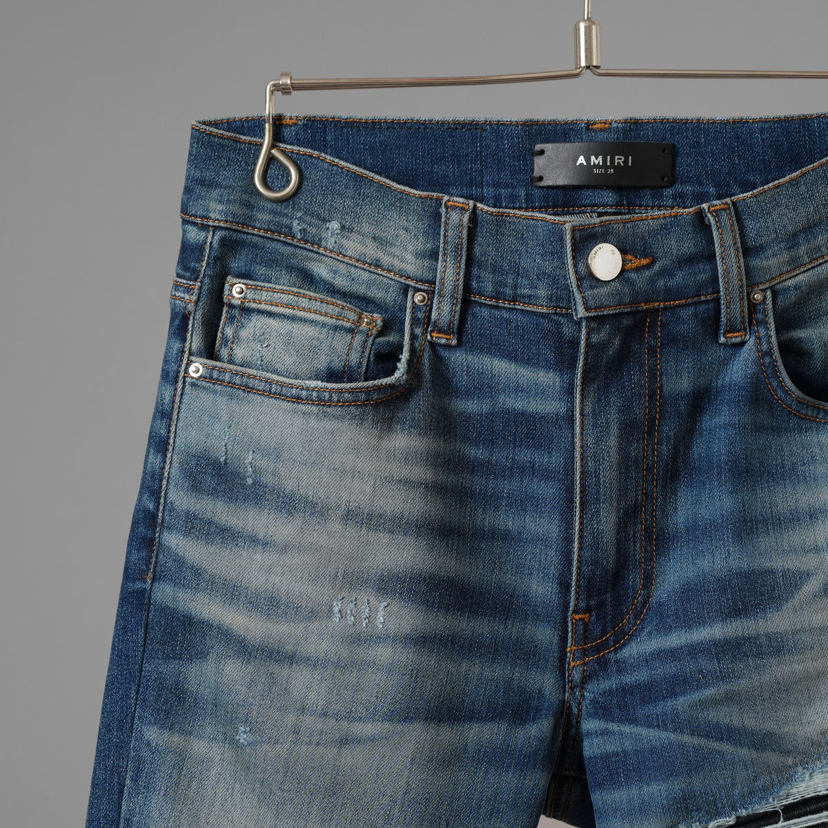 AMIRI アミリ/ 美品 MX1 蛇腹 エムエックスワン クラシック レザーパッチ ジーンズ クラッシュ加工 スキニーデニム パンツ / size 28 (INDIGO) 352189-in-ue