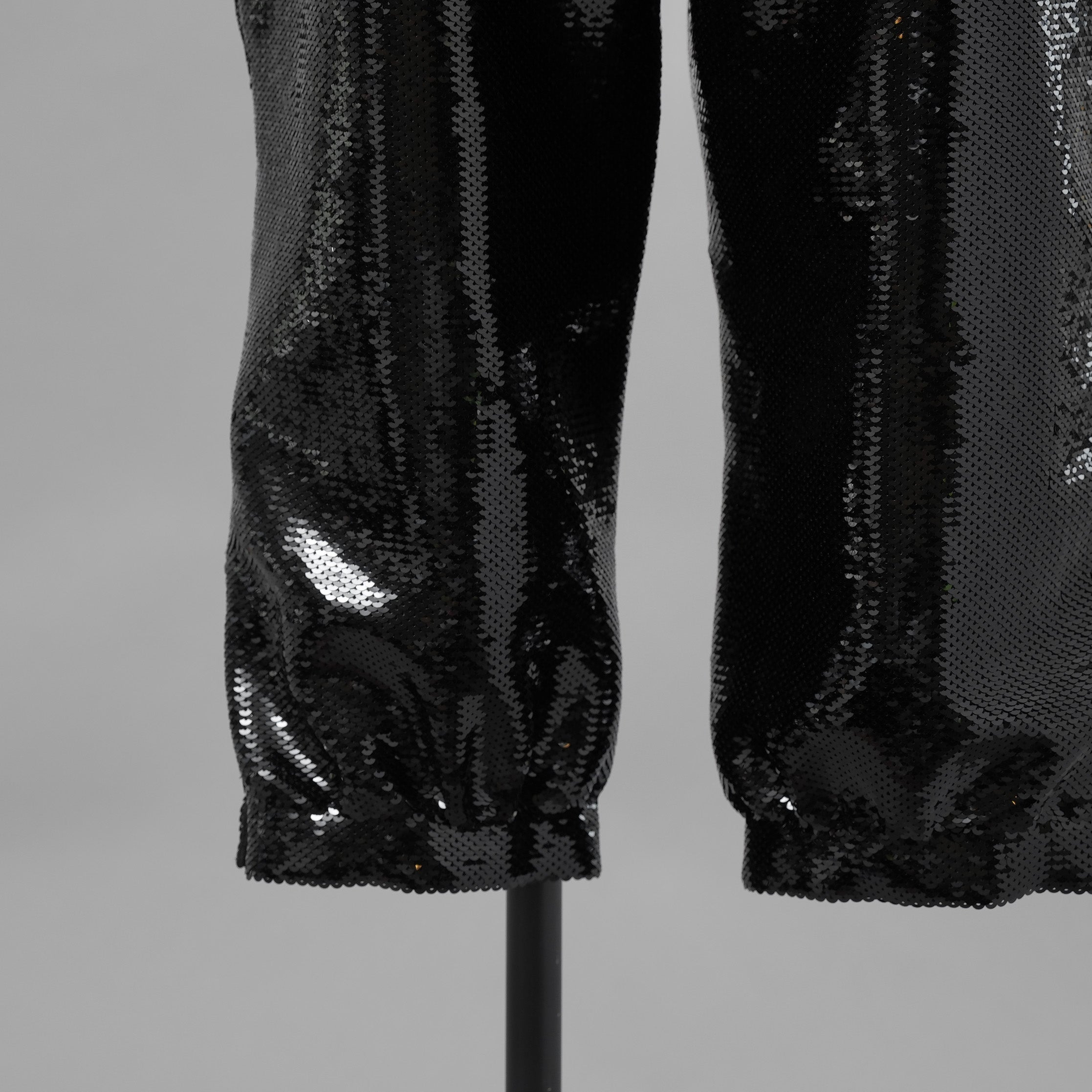 未使用 超希少 CELINE セリーヌ / 19AW エディ スリマン期 / スパンコール クロップド ジョガーパンツ / パンツ / 29ABC673D / size 38 (BLACK) レディース