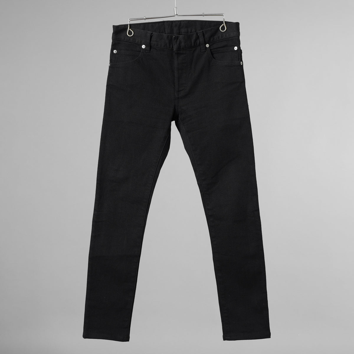 BALMAIN バルマン / 美品 18SS ロゴパッチ付き ストレッチコットン スキニーデニムパンツ / S8H9008T314B / size 27 (BLACK)  352188-in-ue