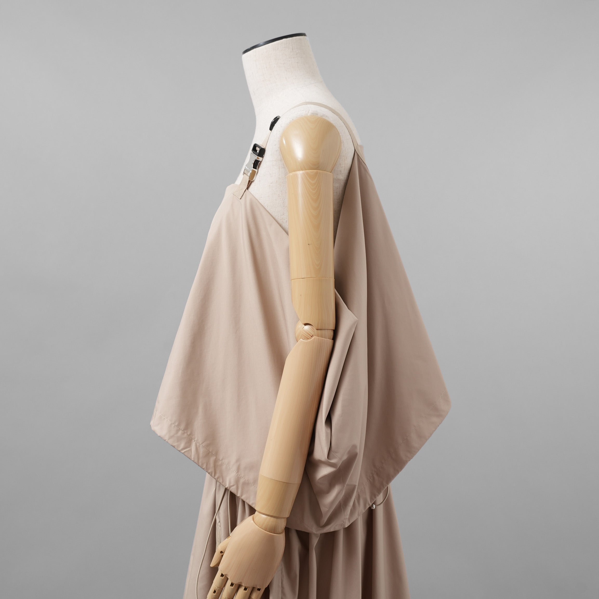 Christian Dior クリスチャンディオール / 21年クルーズコレクション / テクニカルタフタ ミドルレングス ドレス ワンピース / 217R63A2829 / size S (BEIGE)