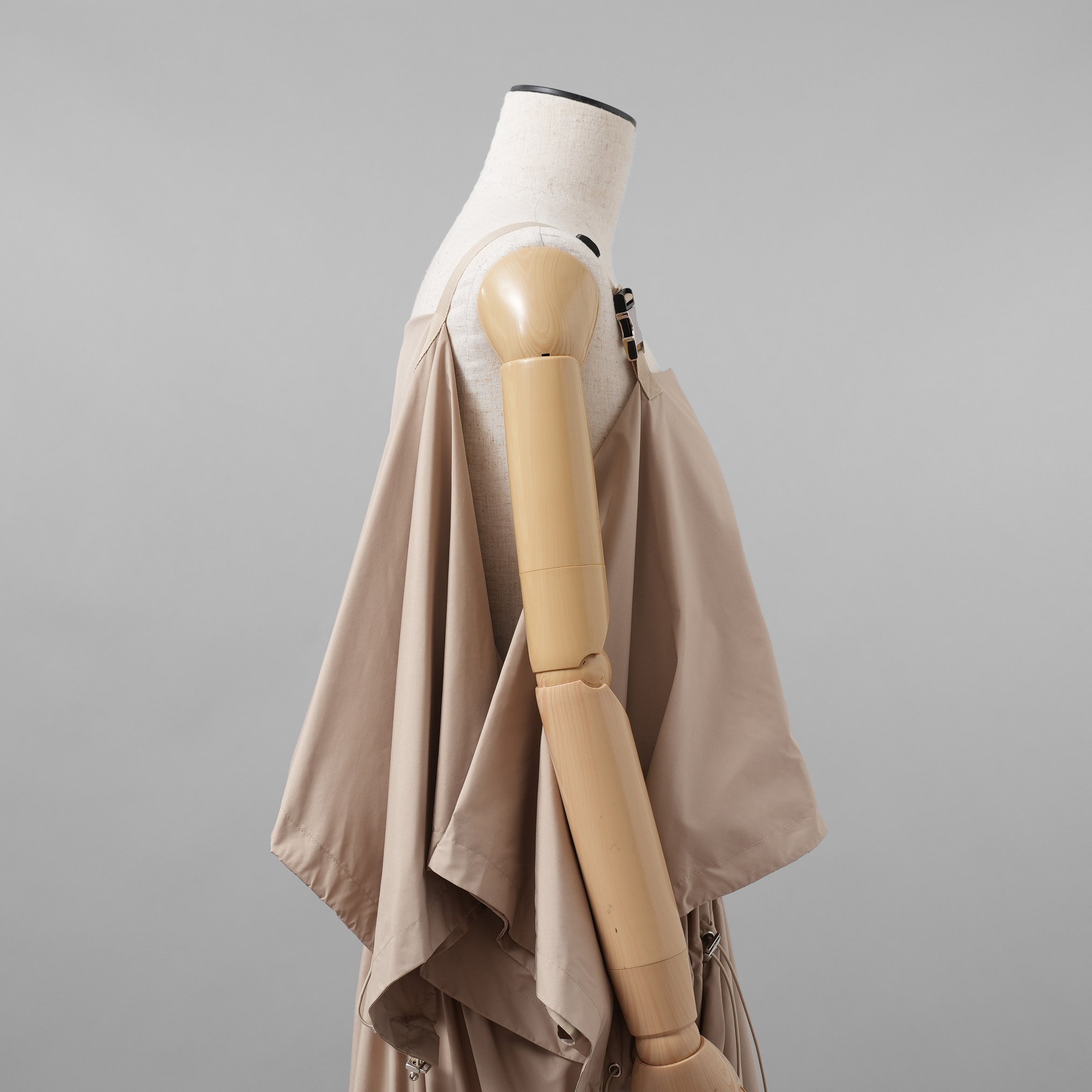 Christian Dior クリスチャンディオール / 21年クルーズコレクション / テクニカルタフタ ミドルレングス ドレス ワンピース / 217R63A2829 / size S (BEIGE)