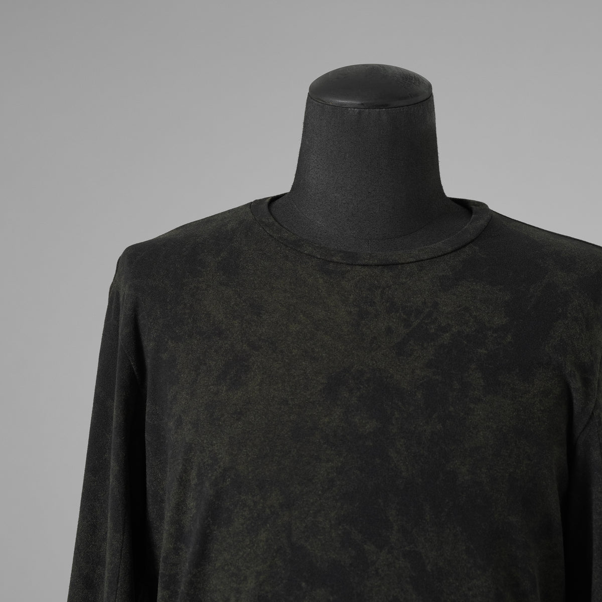 bajra バジュラ / 美品 23AW ミップストレッチ スェード プリントプルオーバー 長袖Tシャツ / 158UK18 / size 3 (BLACK) 352186-in-ue
