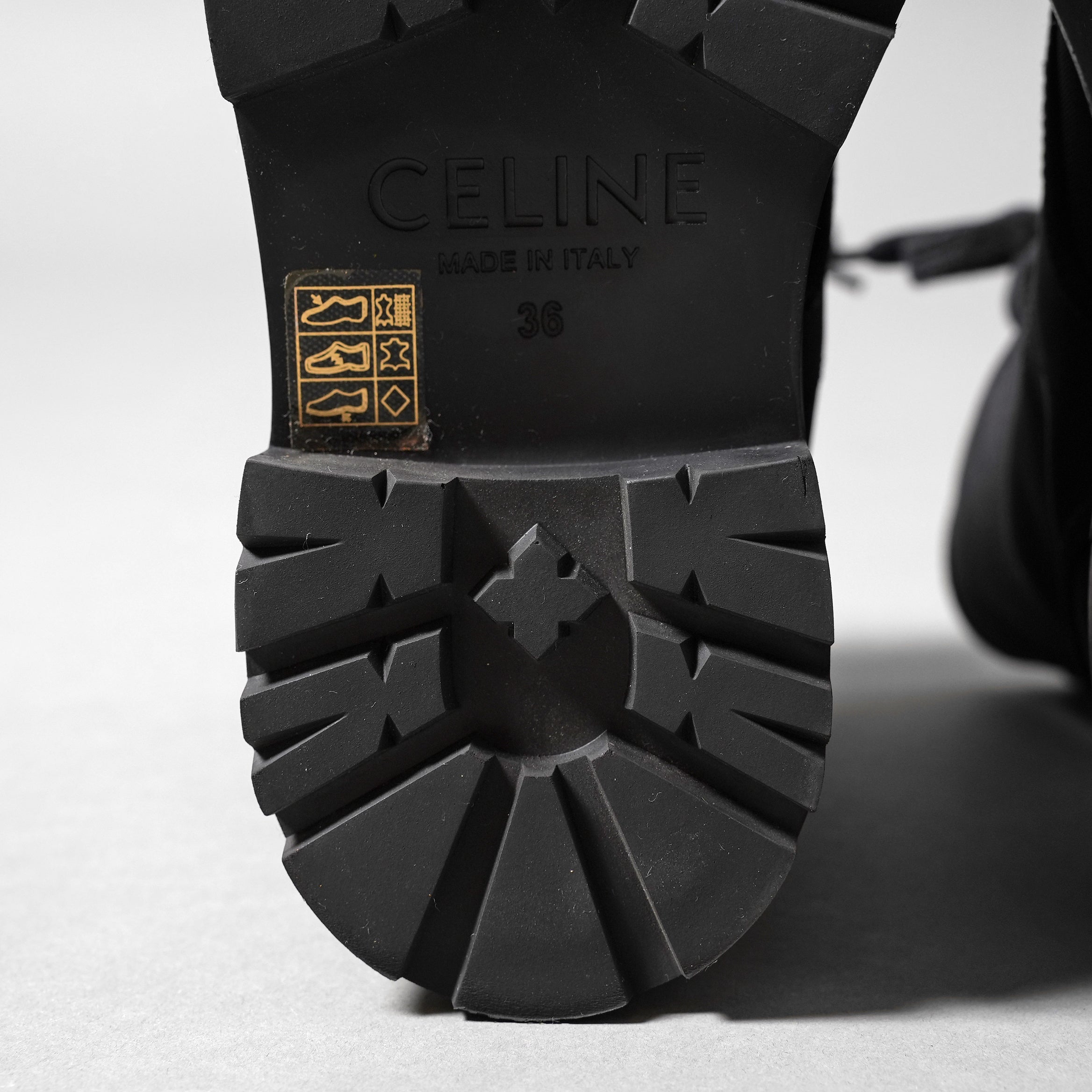 CELINE セリーヌ / 美品 トリオンフ バルキー レースアップブーツ ナイロン＆シャイニーブル / size 36 (23cm) BLACK レディース シューズ