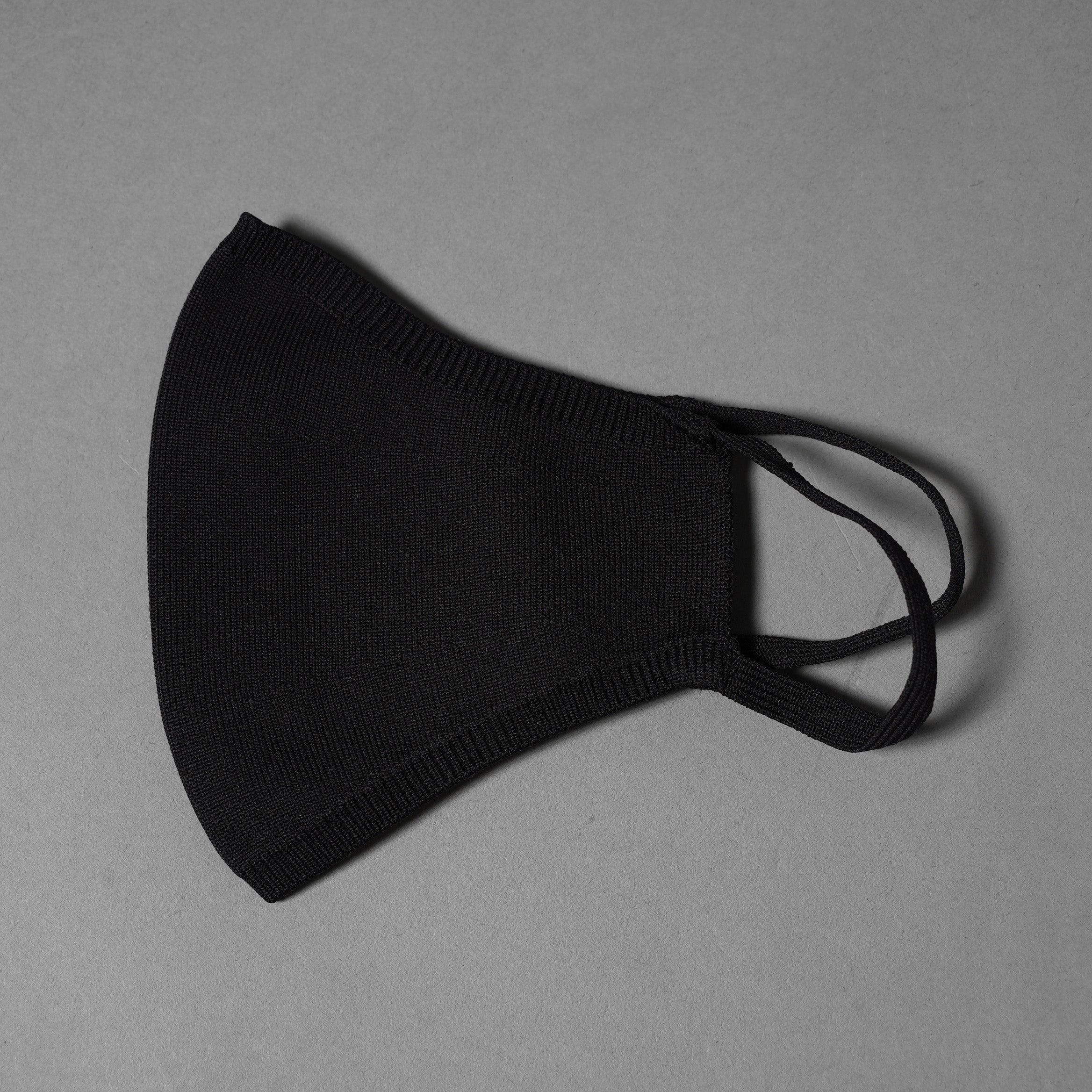 LOUIS VUITTON ルイヴィトン /  美品 LV ロゴ マイユマスク / M76748 (BLACK)