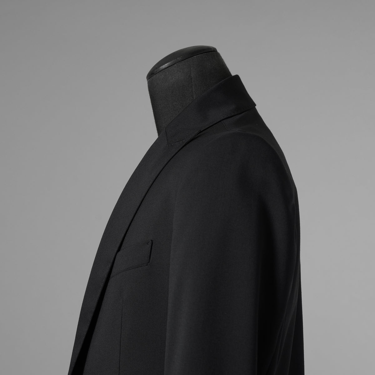 新品 THE ONENESS ザ ワンネス / 22AW【SGZ COSTUME LINE】Short Peacked Jacket ショートジャケット ピークド ジャケット / OE-SGZ-HJ07-100 / size 1 (BLACK) 123069-alm